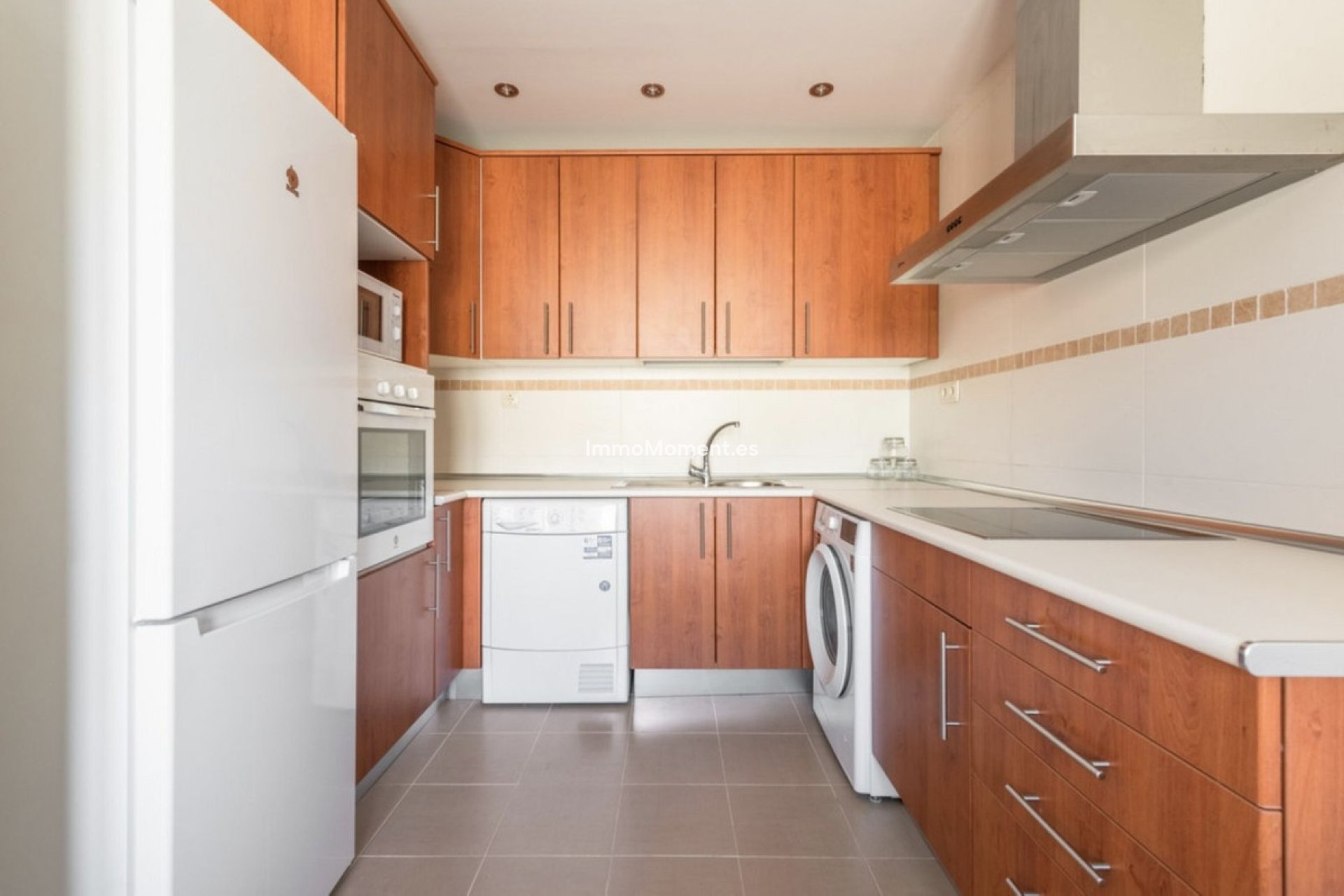 Bestaande woning - Geschakelde woning - Estepona  - Estepona Centro