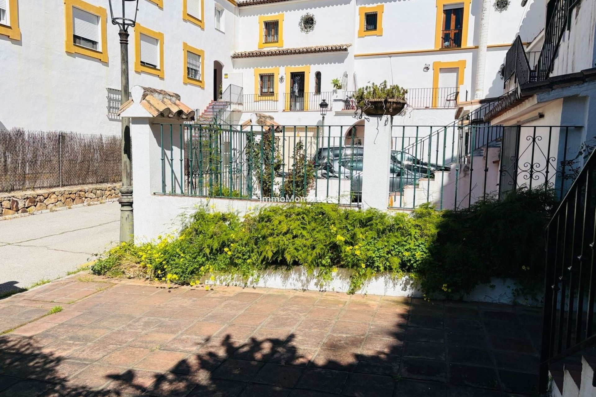 Bestaande woning - Geschakelde woning - Estepona  - Estepona Centro