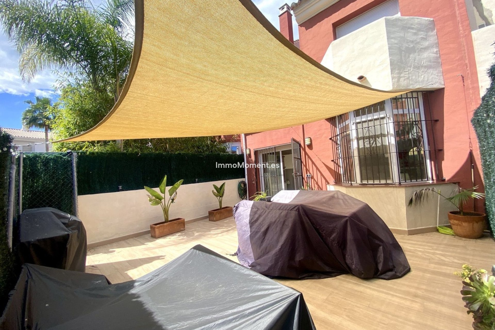 Bestaande woning - Geschakelde woning - Estepona  - Estepona Centro