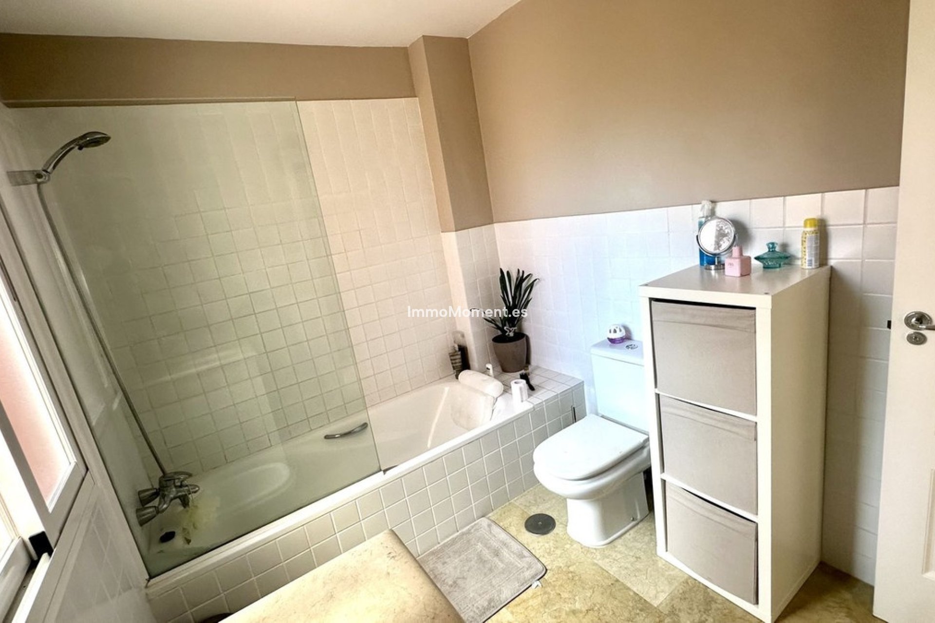 Bestaande woning - Geschakelde woning - Estepona  - Estepona Centro