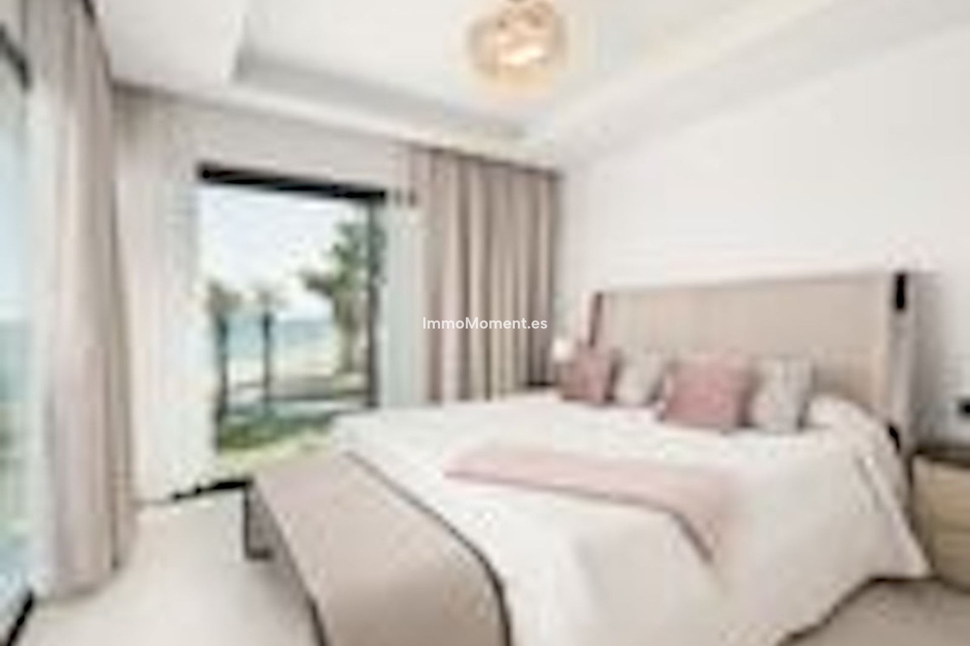 Bestaande woning - Geschakelde woning - Estepona  - Estepona Centro