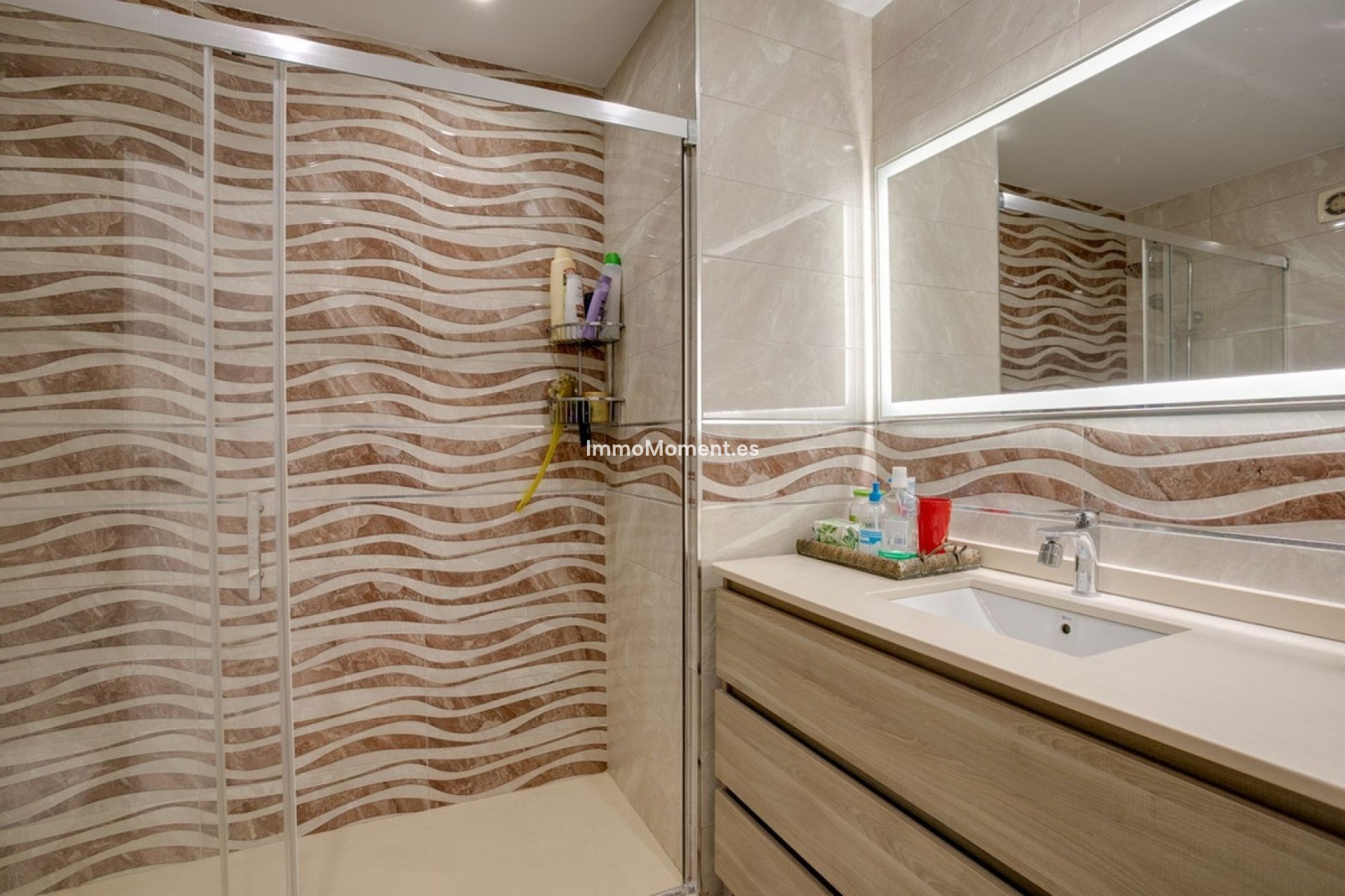 Bestaande woning - Geschakelde woning - Estepona  - Estepona Centro