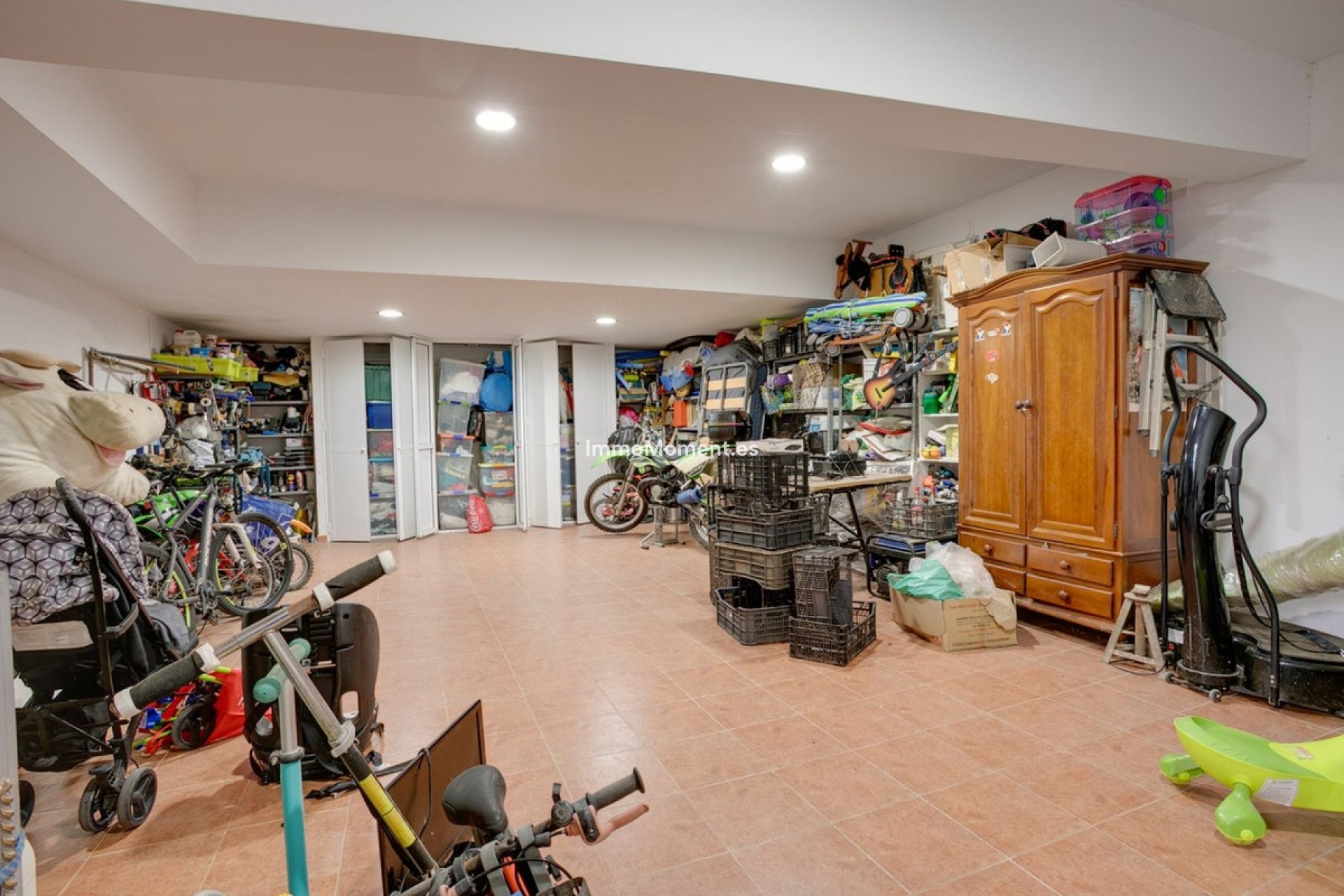 Bestaande woning - Geschakelde woning - Estepona  - Estepona Centro