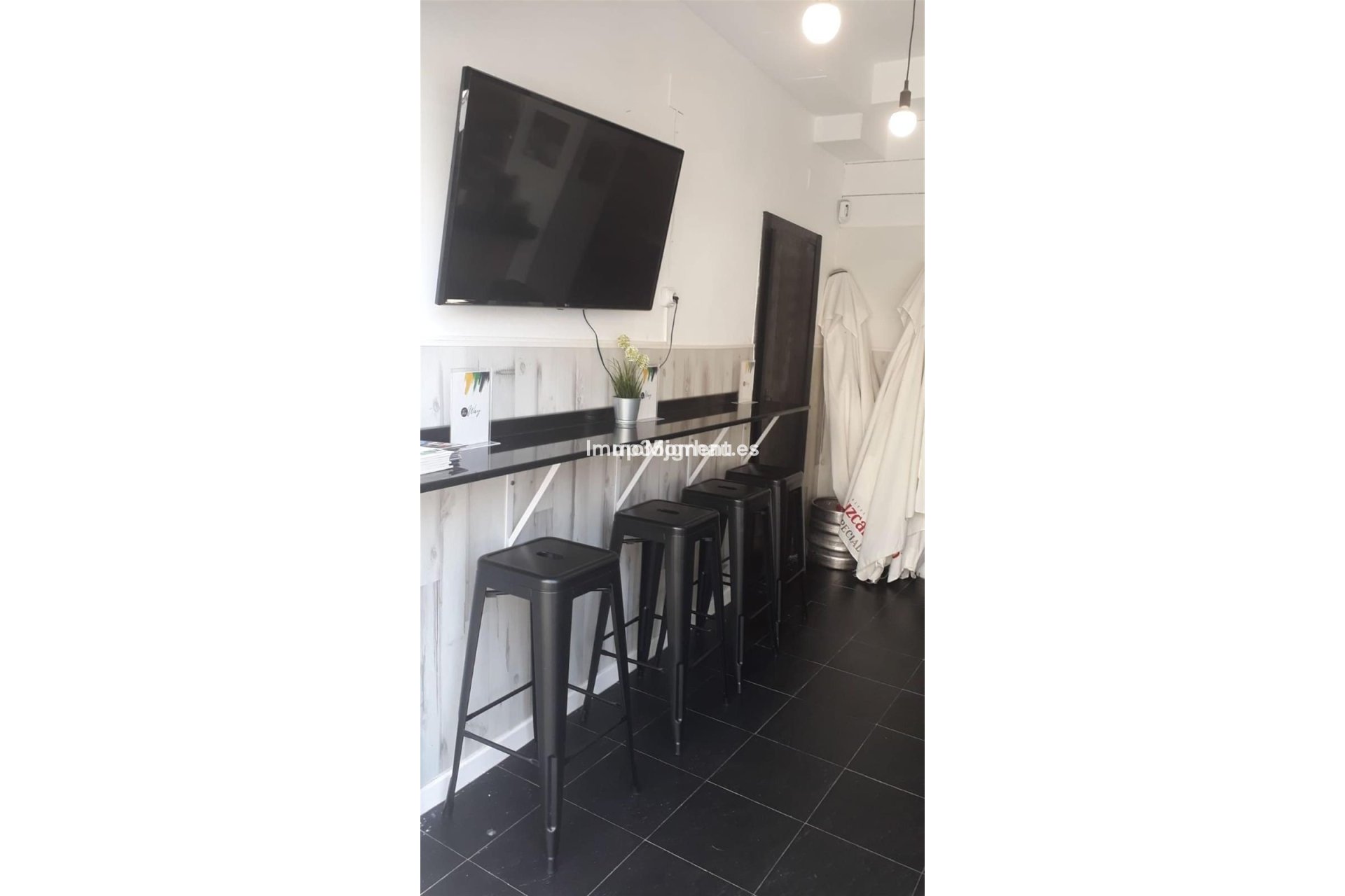 Bestaande woning - Geschakelde woning - Estepona  - Estepona Centro