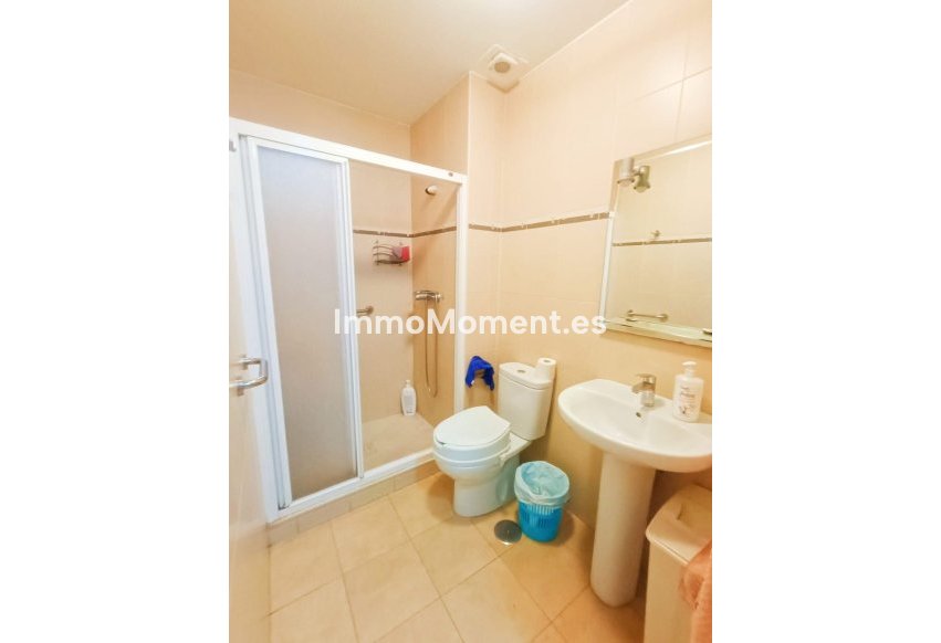 Bestaande woning - Geschakelde woning - Estepona  - Estepona Centro