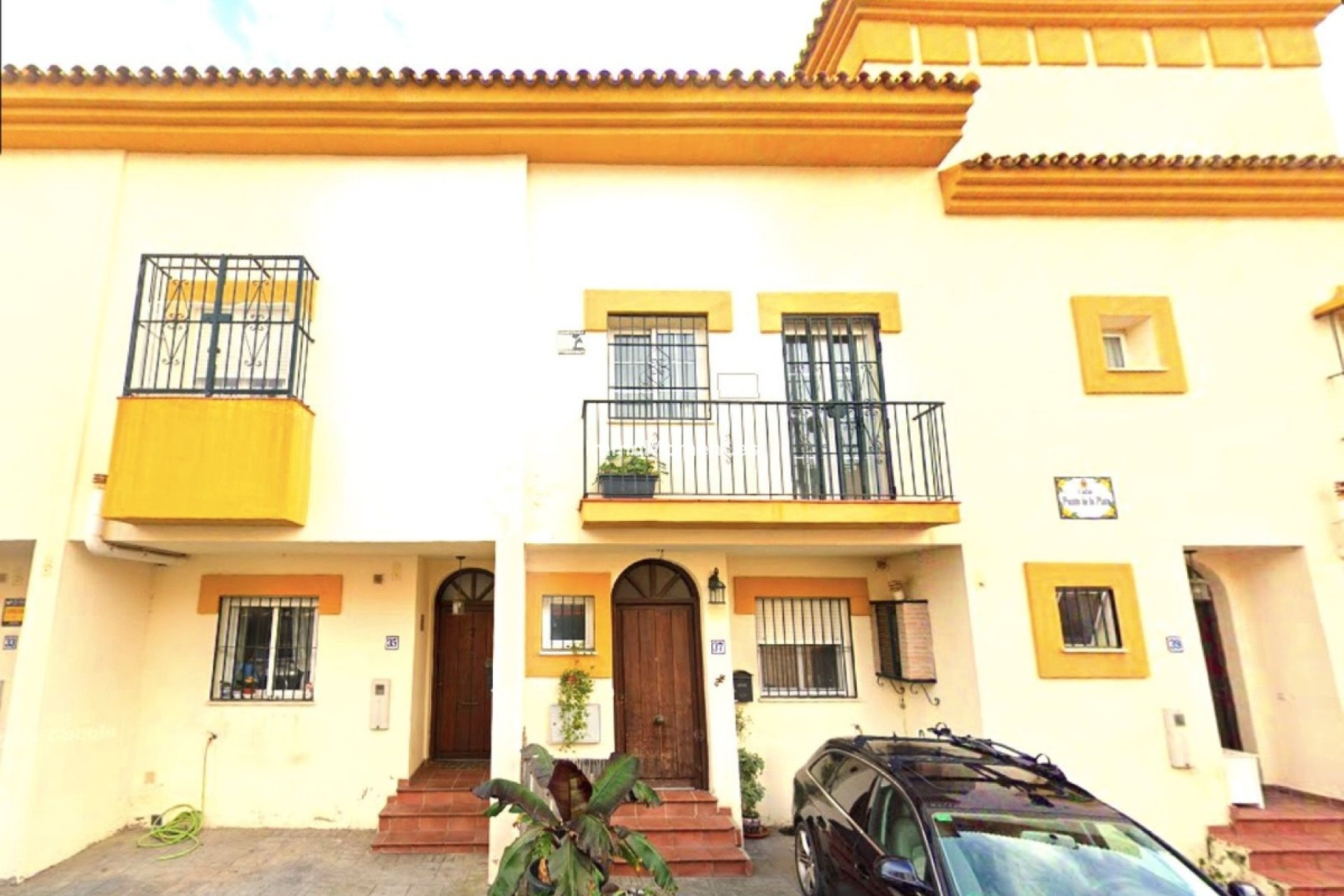 Bestaande woning - Geschakelde woning - Estepona  - Estepona Centro