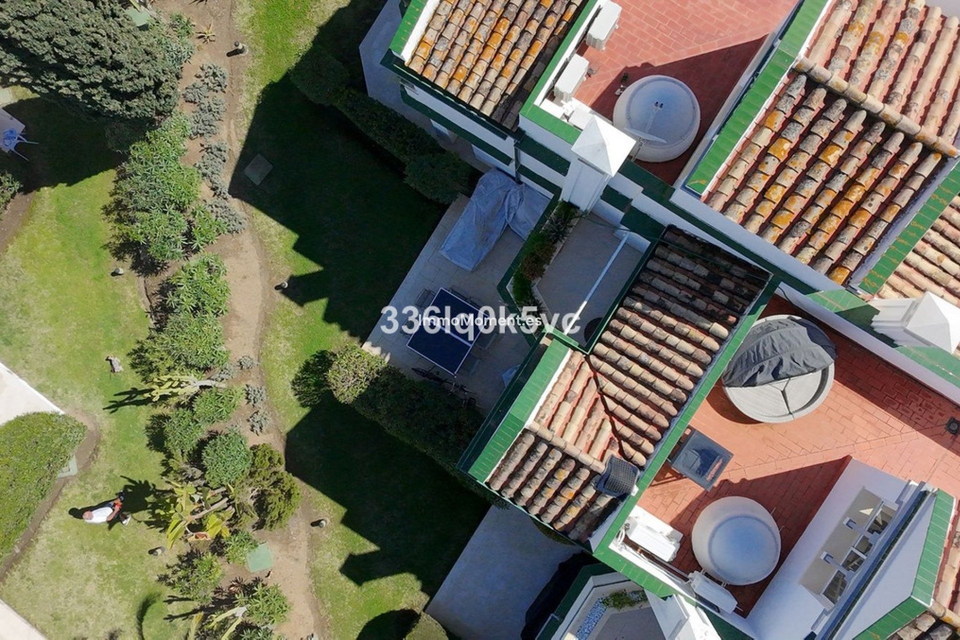 Bestaande woning - Geschakelde woning - Estepona  - Estepona Centro