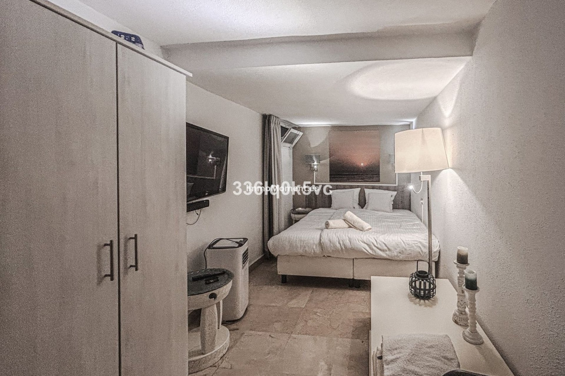 Bestaande woning - Geschakelde woning - Estepona  - Estepona Centro