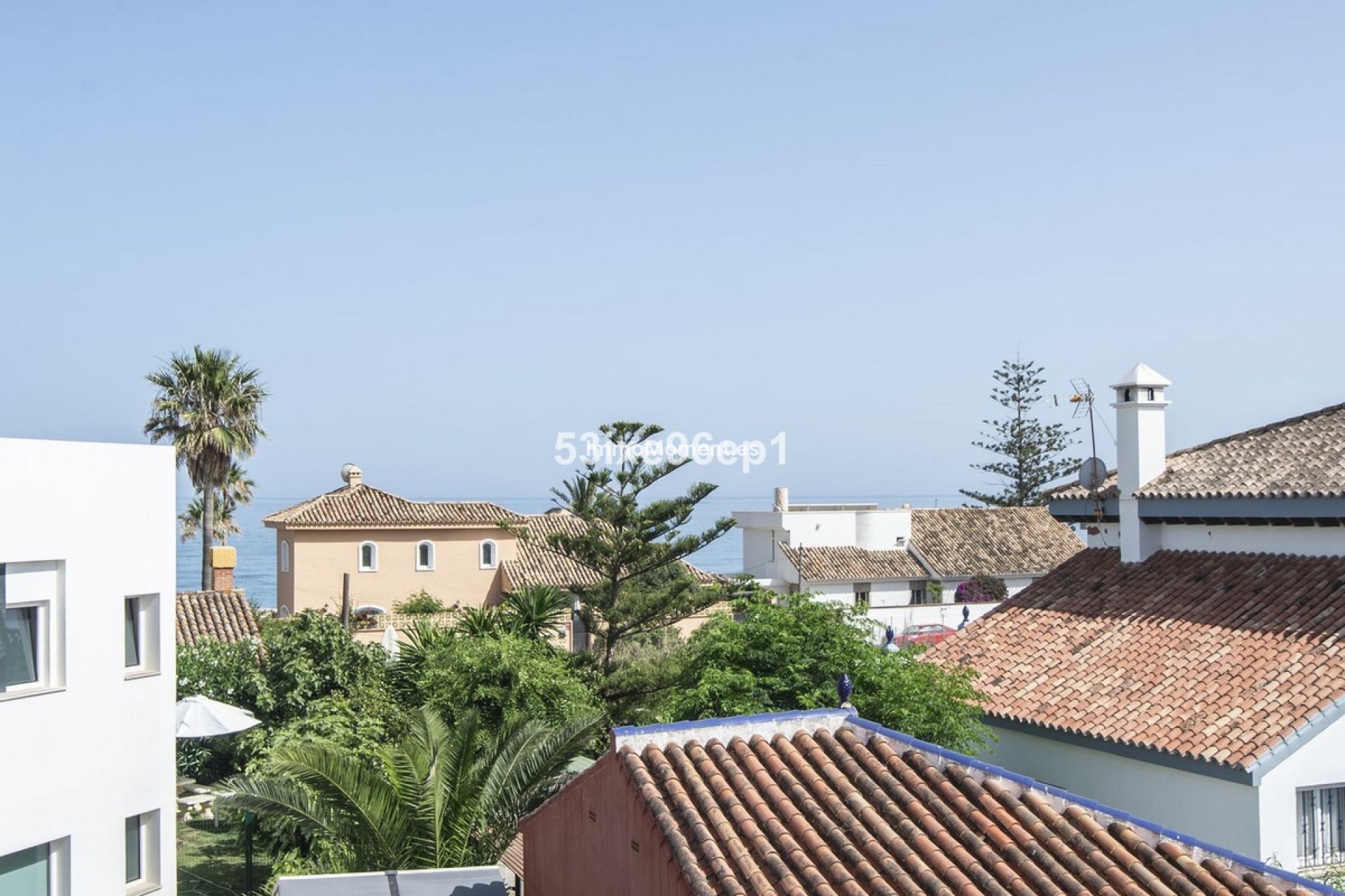 Bestaande woning - Geschakelde woning - Estepona  - Estepona Centro