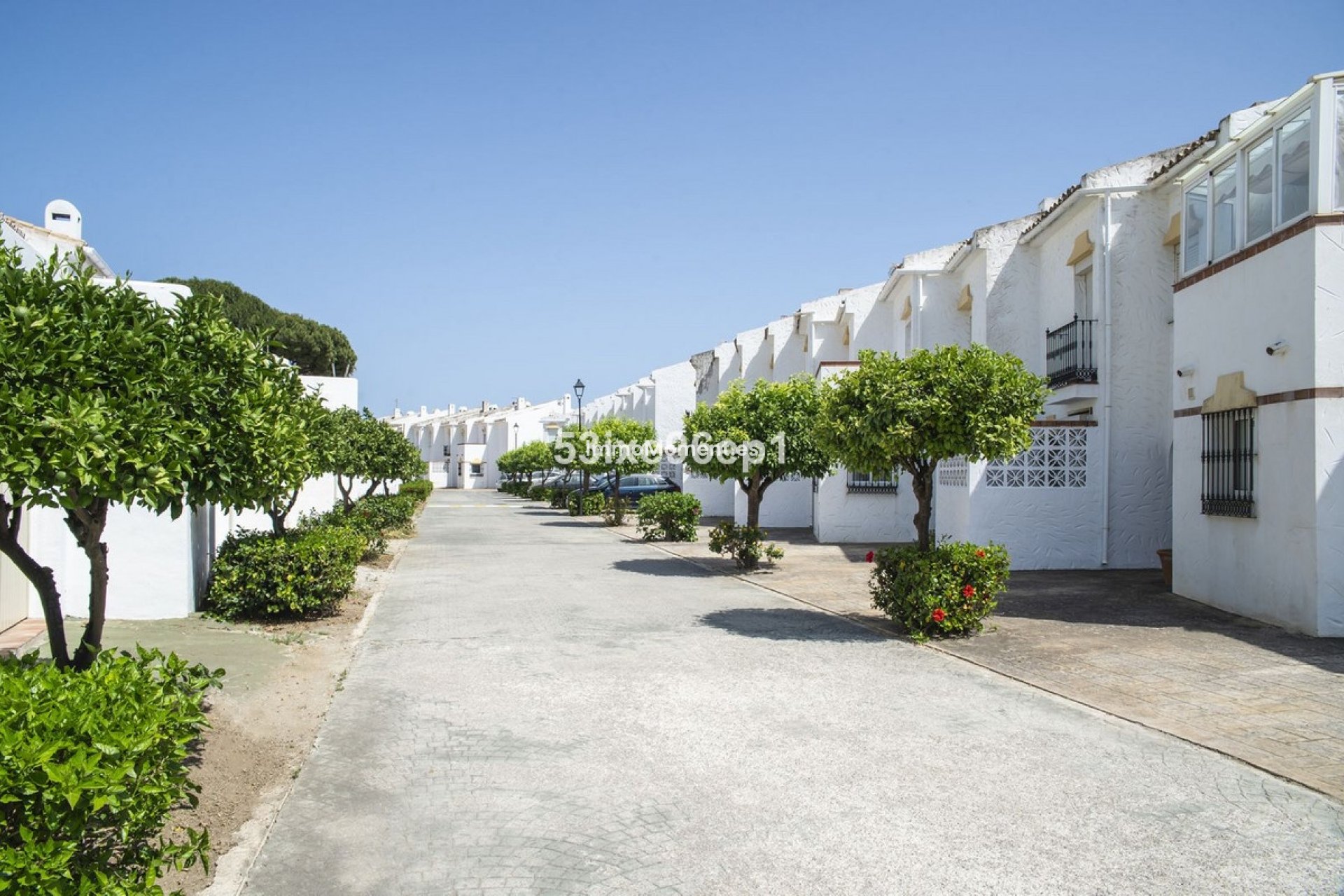 Bestaande woning - Geschakelde woning - Estepona  - Estepona Centro