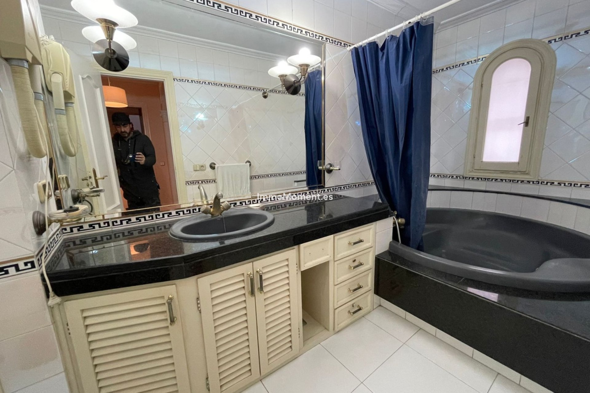 Bestaande woning - Geschakelde woning - Estepona  - Estepona Centro