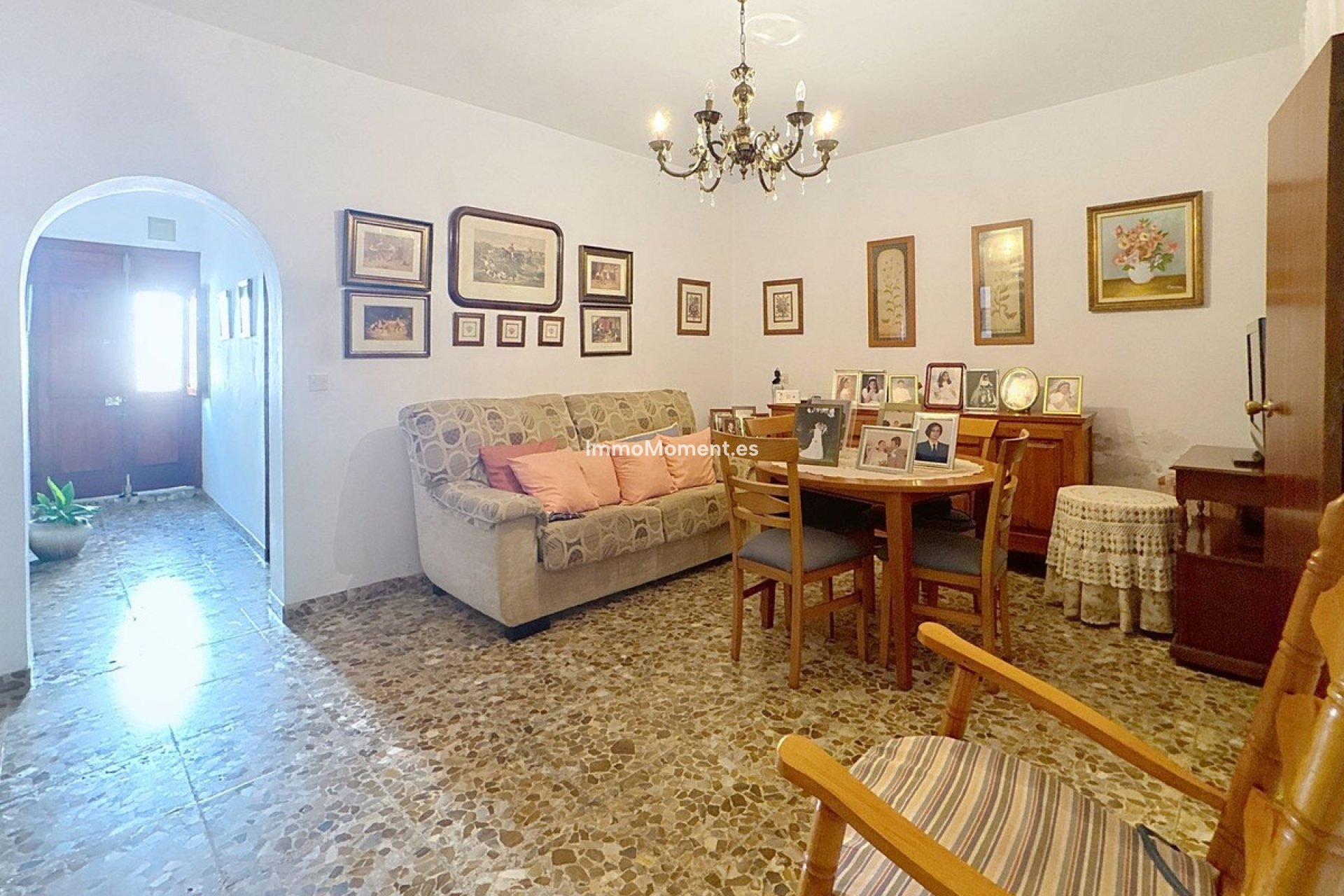 Bestaande woning - Geschakelde woning - Estepona  - Estepona Centro
