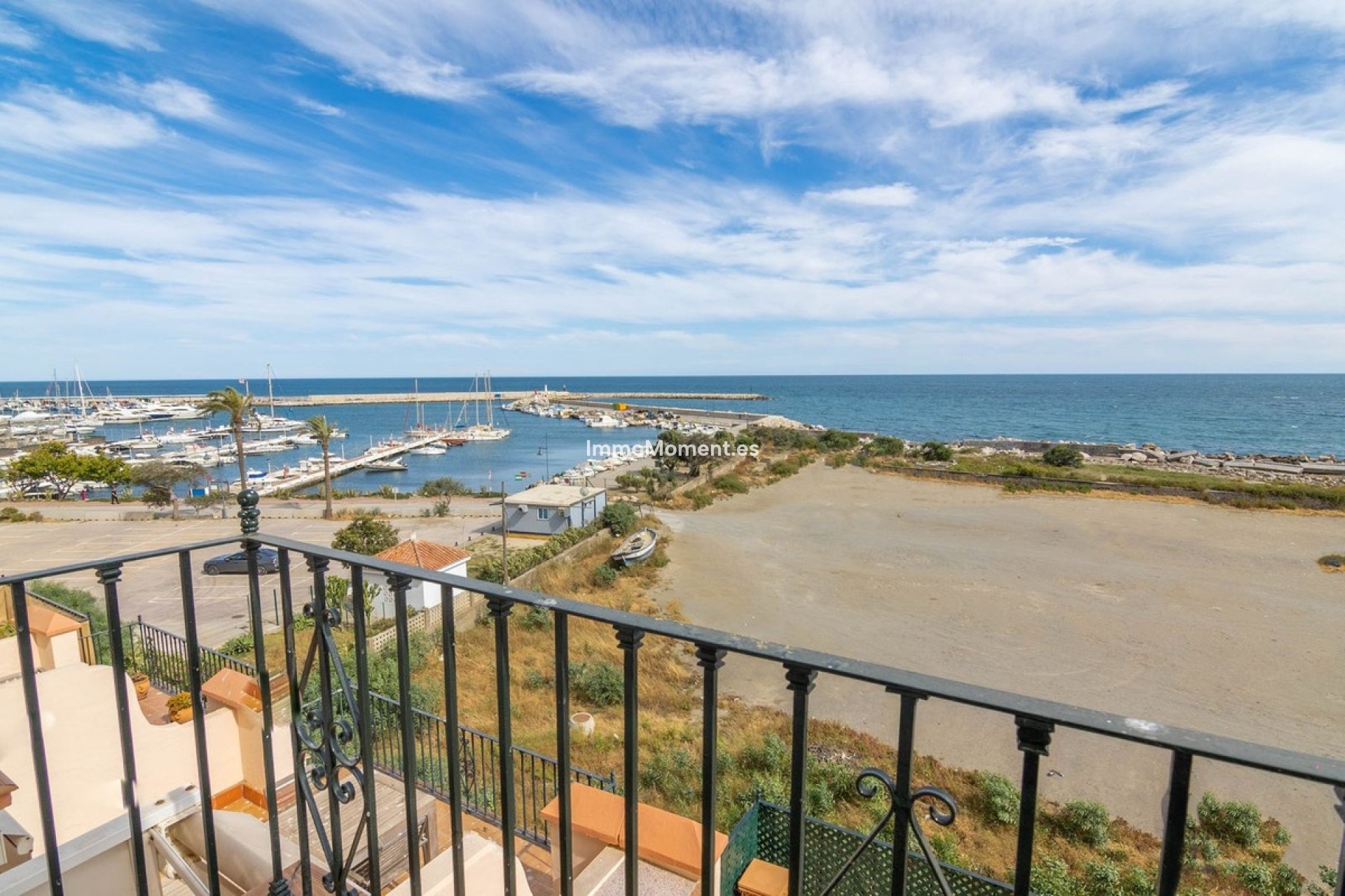 Bestaande woning - Geschakelde woning - Estepona  - Estepona Centro