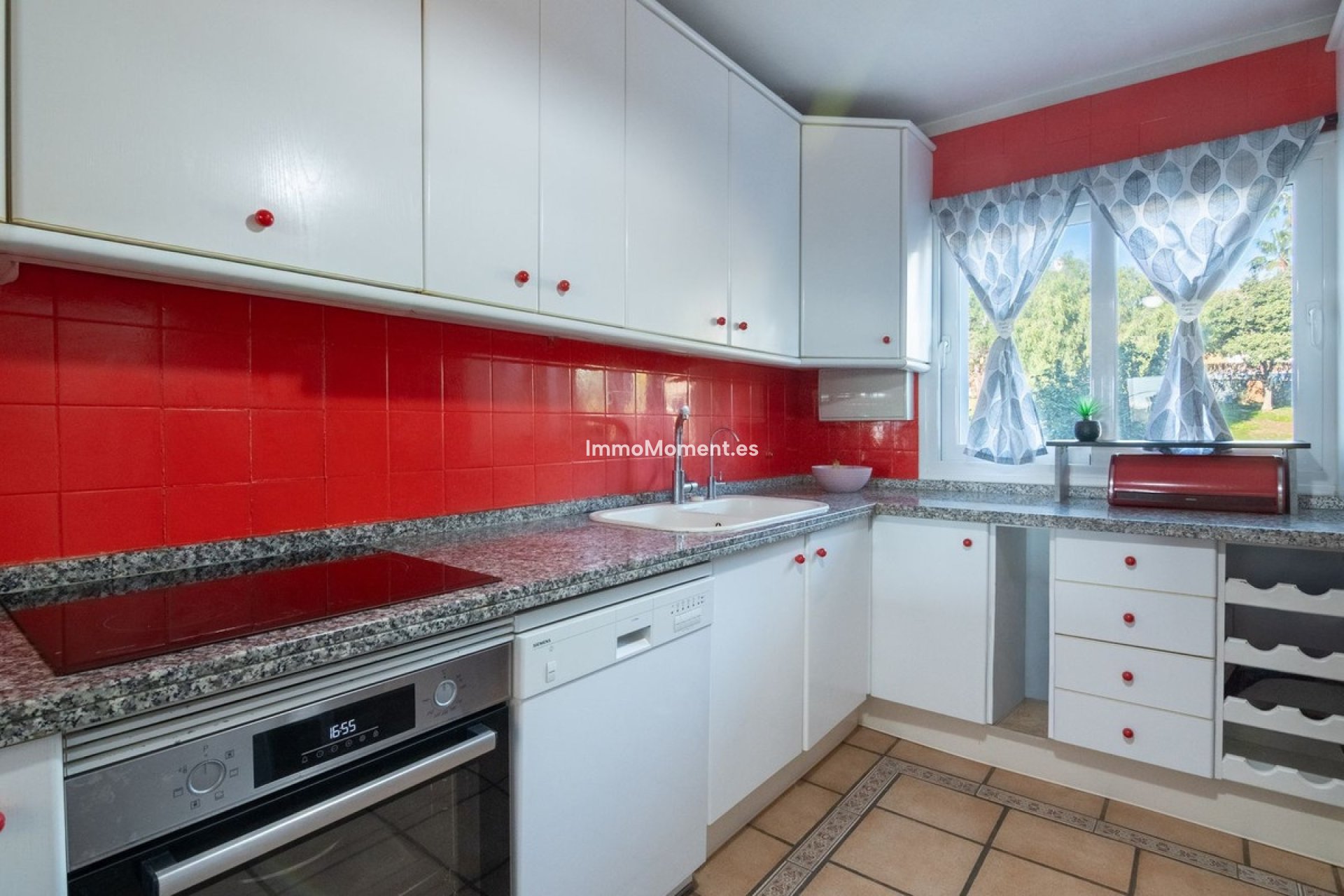 Bestaande woning - Geschakelde woning - Estepona  - Estepona Centro