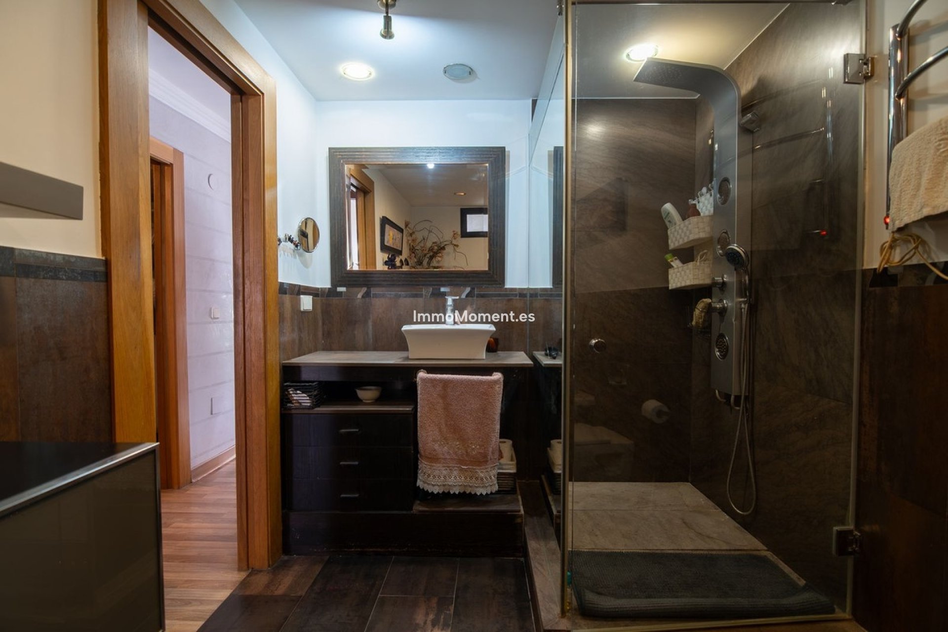 Bestaande woning - Geschakelde woning - Estepona  - Estepona Centro