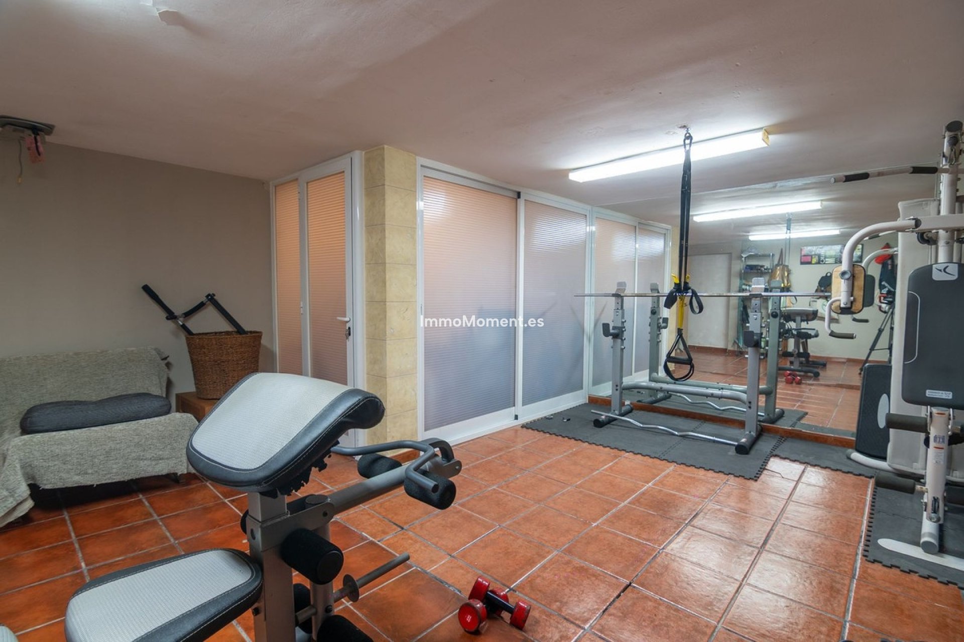 Bestaande woning - Geschakelde woning - Estepona  - Estepona Centro