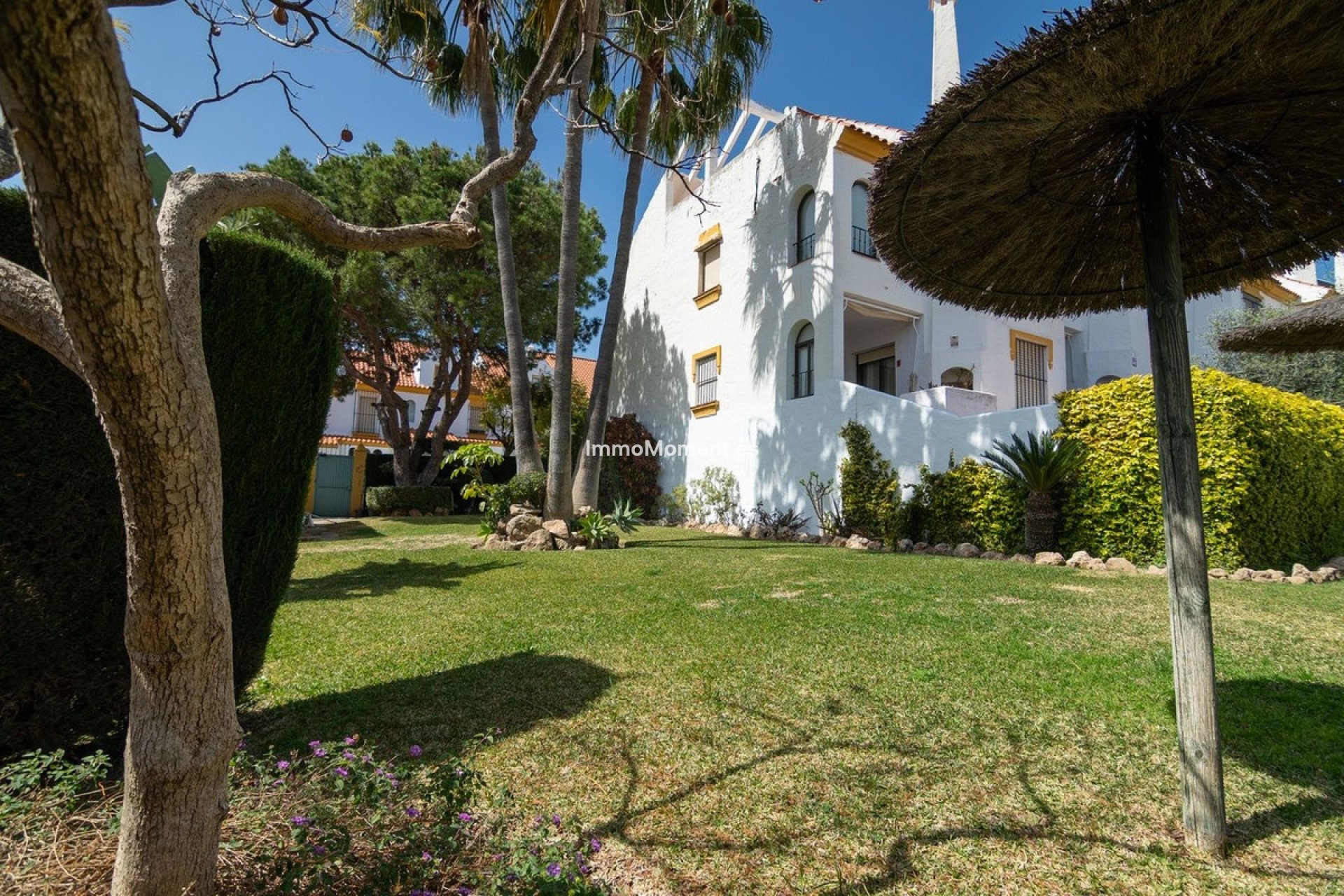 Bestaande woning - Geschakelde woning - Estepona  - Estepona Centro