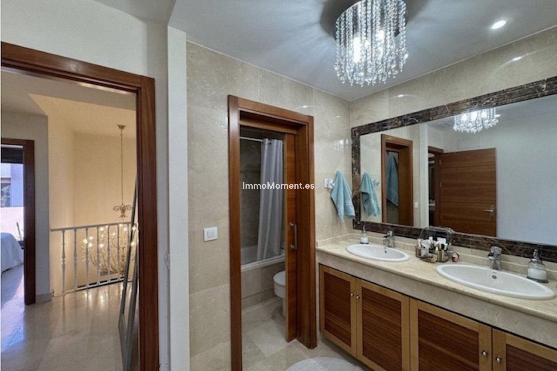 Bestaande woning - Geschakelde woning - Estepona  - Estepona Centro