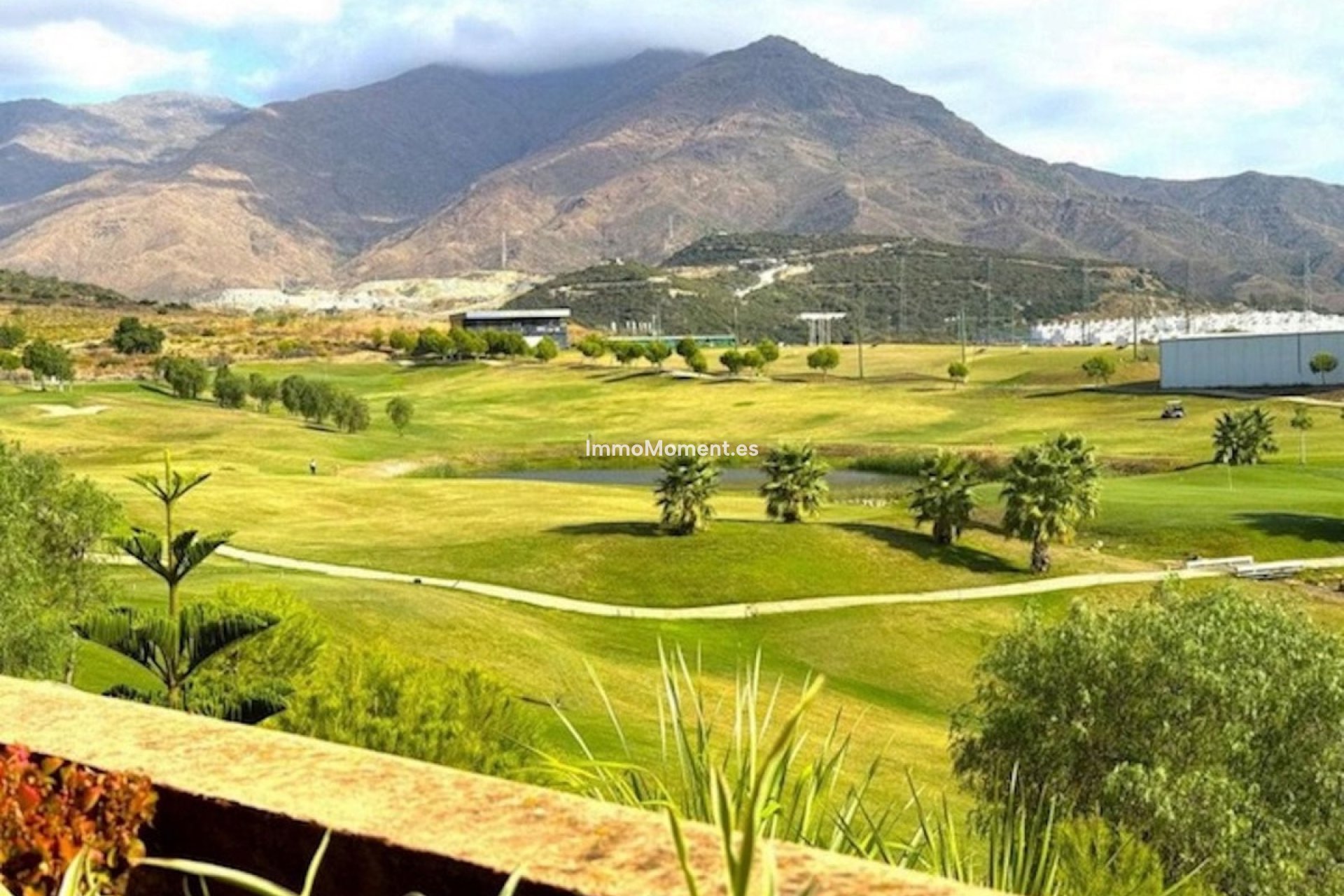 Bestaande woning - Geschakelde woning - Estepona  - Estepona Centro