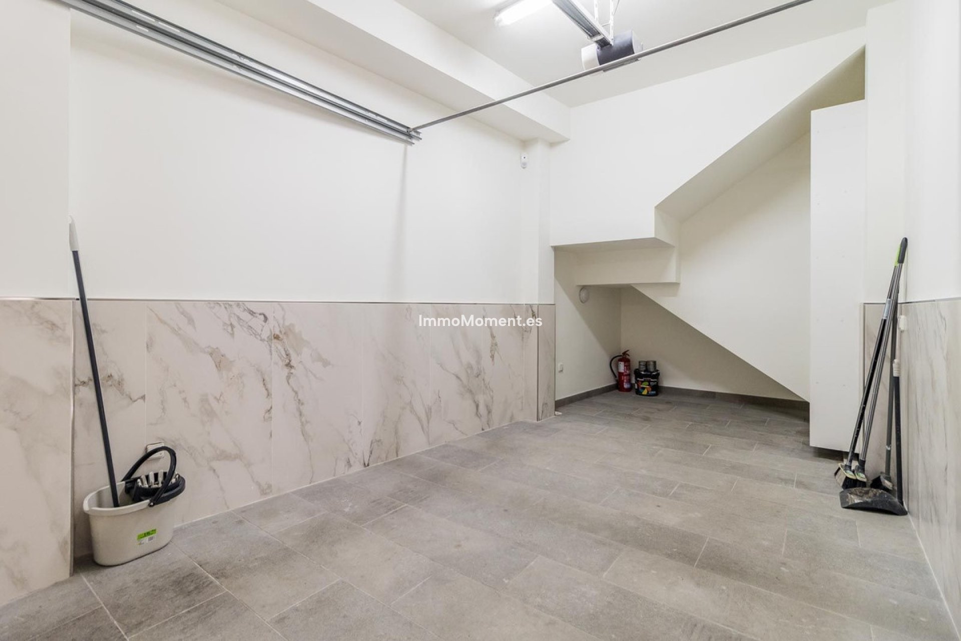 Bestaande woning - Geschakelde woning - Estepona  - Estepona Centro