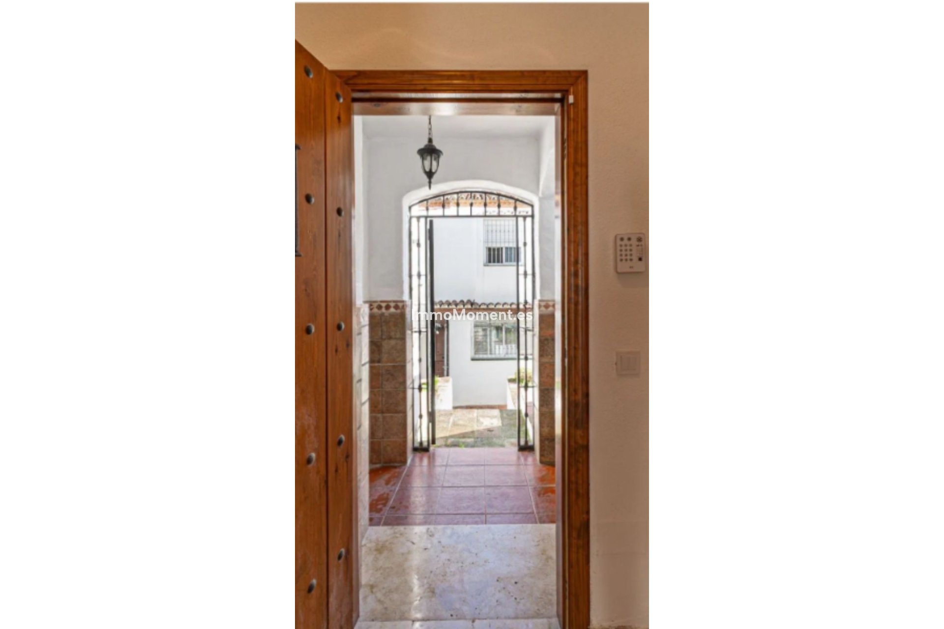 Bestaande woning - Geschakelde woning - Estepona  - Estepona Centro