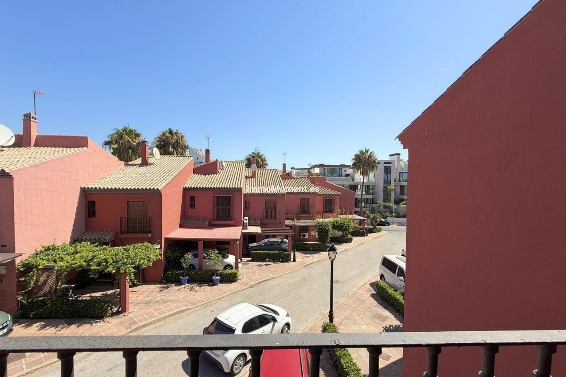 Bestaande woning - Geschakelde woning - Estepona  - Estepona Centro