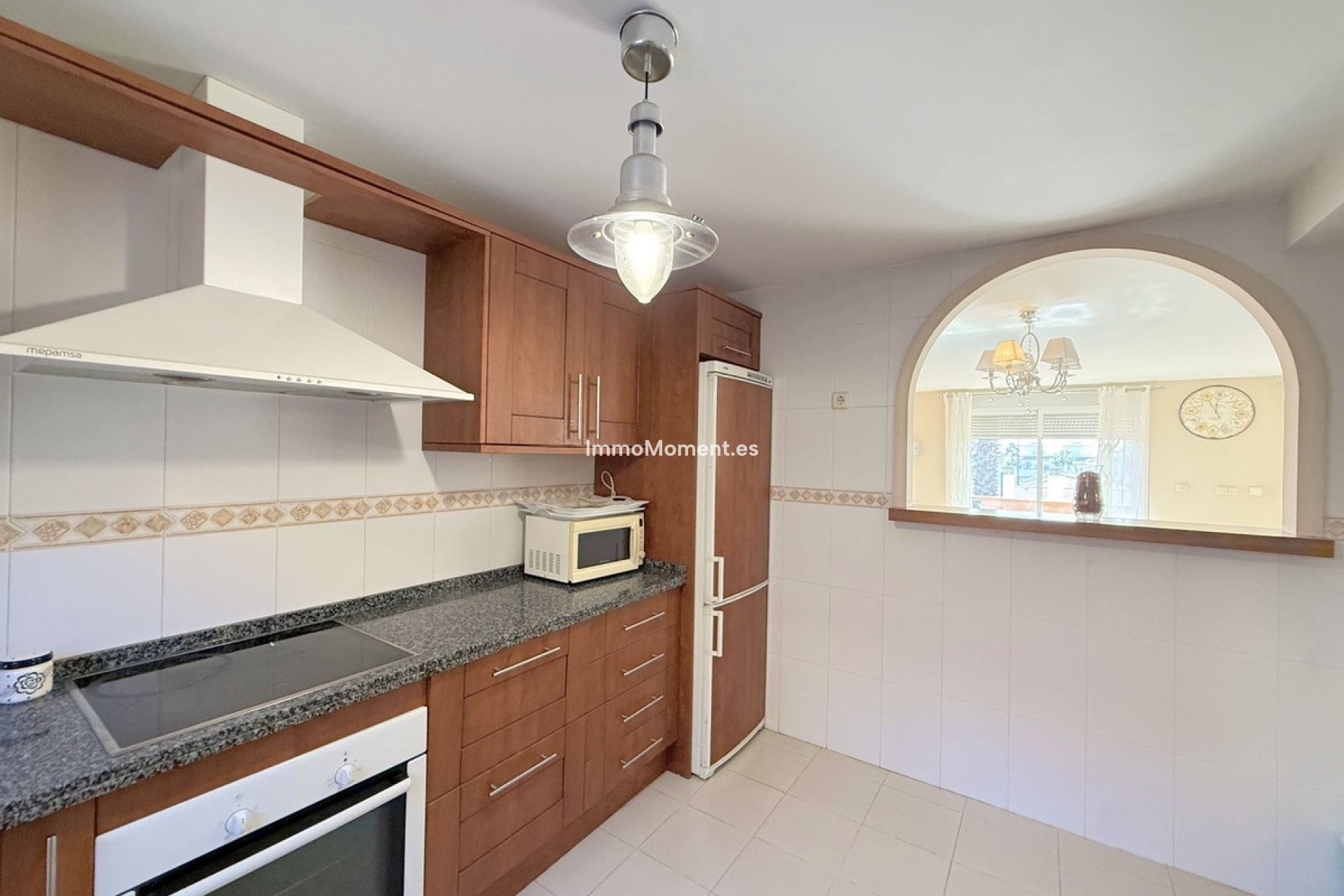 Bestaande woning - Geschakelde woning - Estepona  - Estepona Centro