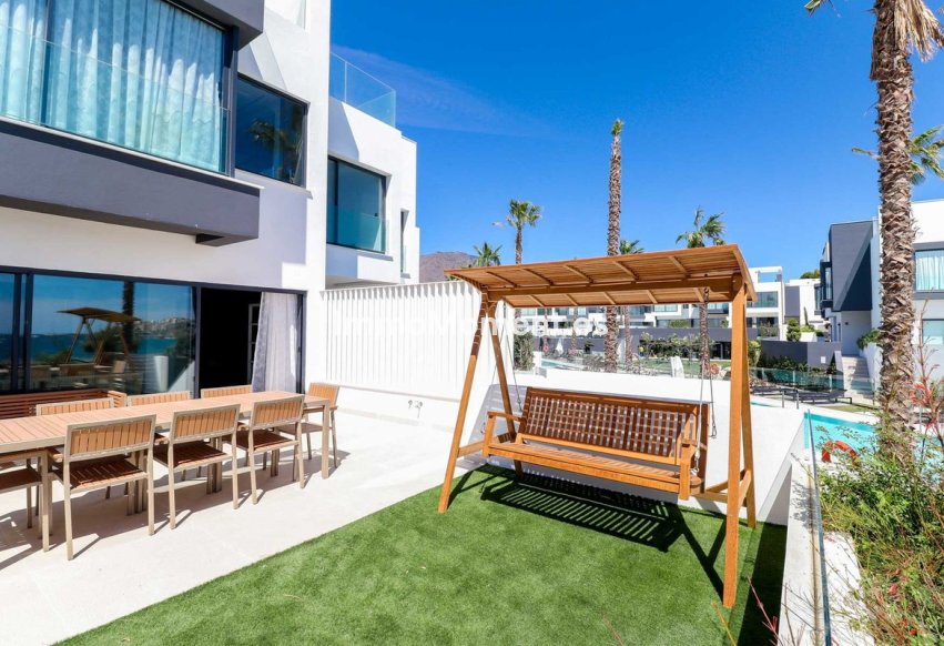 Bestaande woning - Geschakelde woning - Estepona  - Estepona Centro
