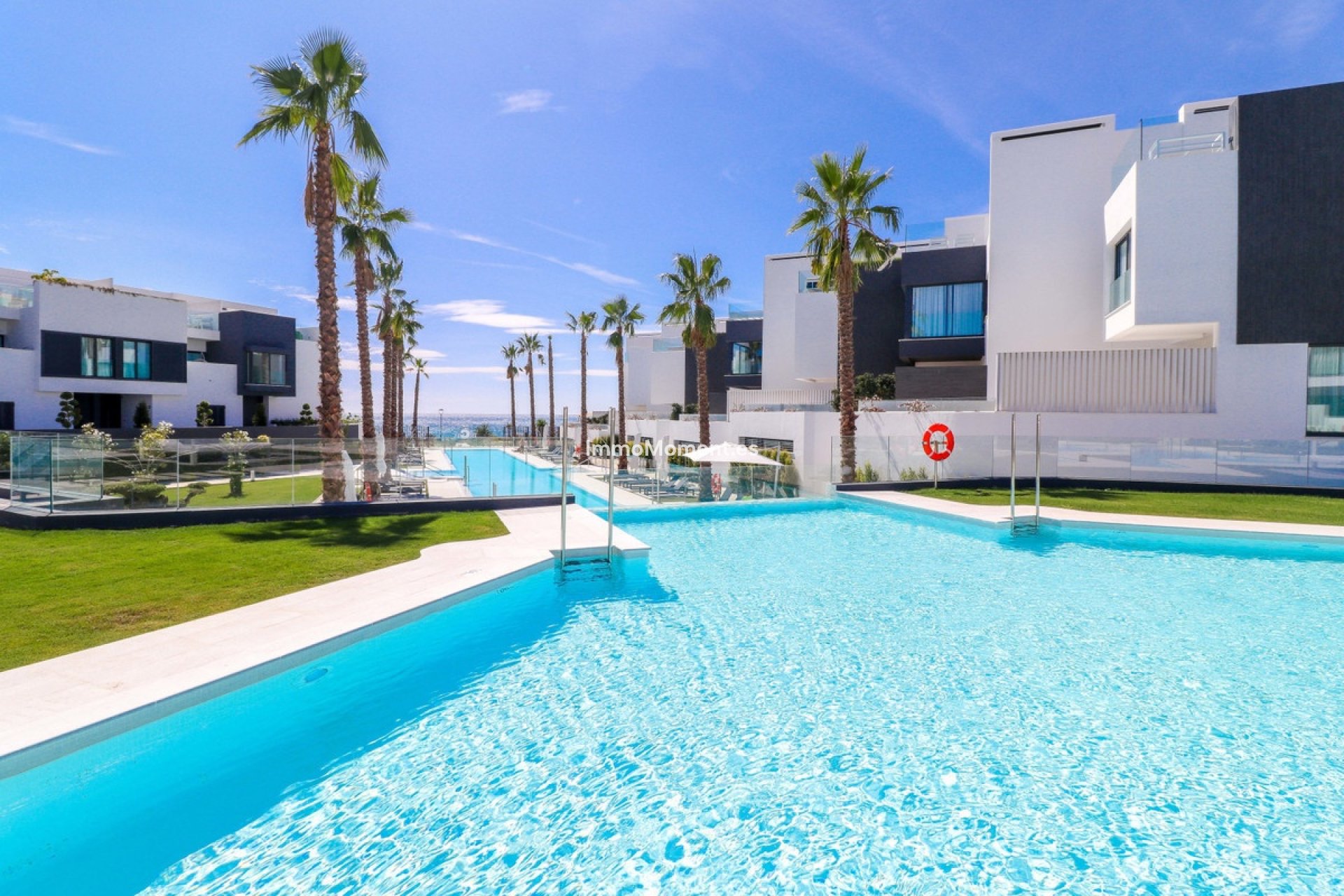 Bestaande woning - Geschakelde woning - Estepona  - Estepona Centro