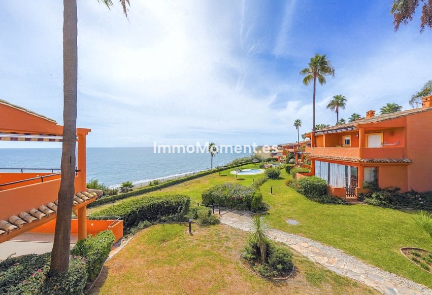 Bestaande woning - Geschakelde woning - Estepona  - Estepona Centro