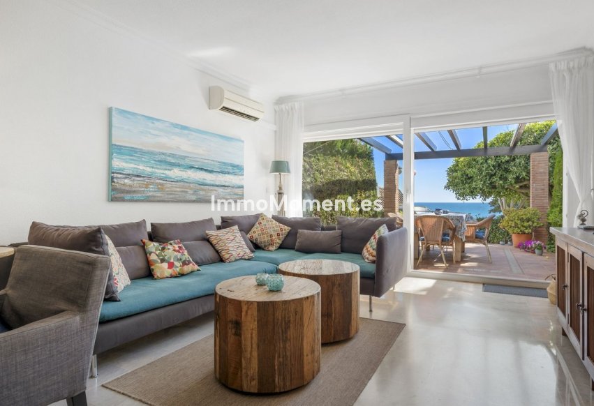 Bestaande woning - Geschakelde woning - Estepona  - Estepona Centro