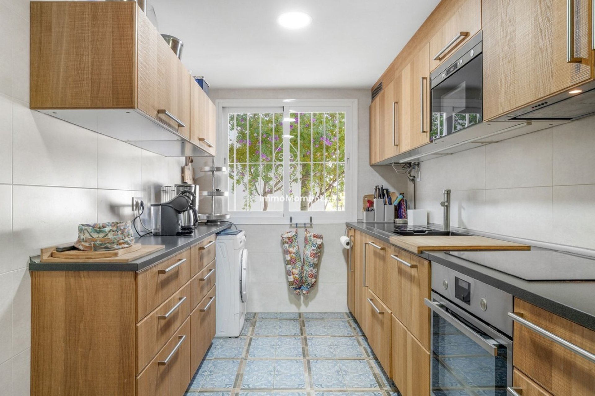 Bestaande woning - Geschakelde woning - Estepona  - Estepona Centro