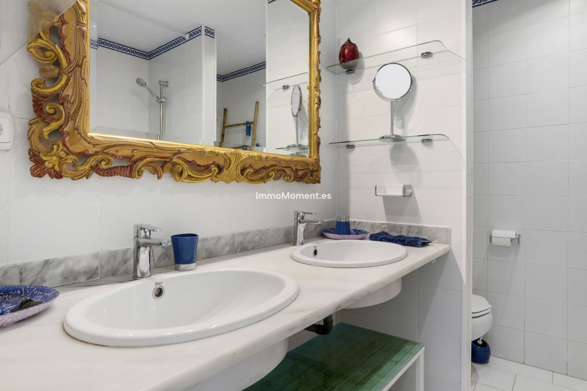 Bestaande woning - Geschakelde woning - Estepona  - Estepona Centro