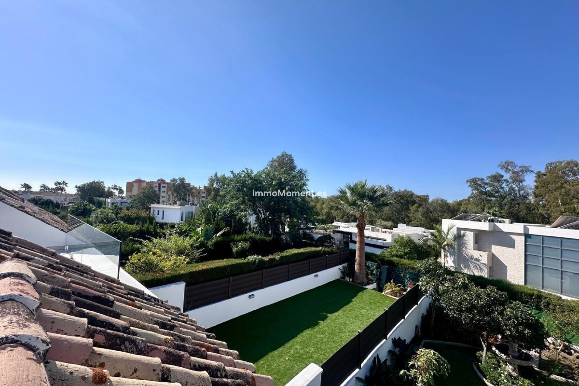 Bestaande woning - Geschakelde woning - Estepona  - Estepona Centro