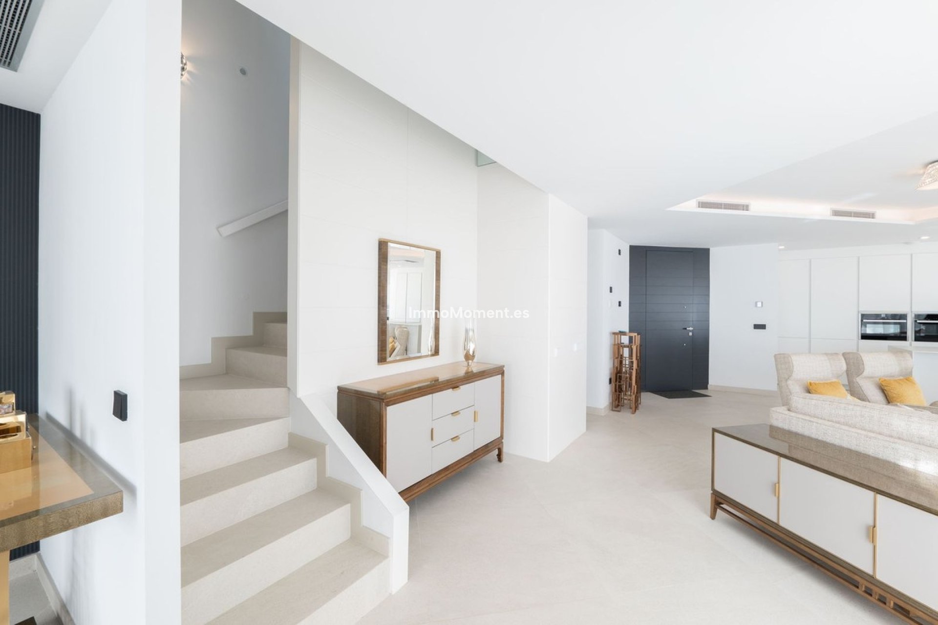 Bestaande woning - Geschakelde woning - Estepona  - Estepona Centro