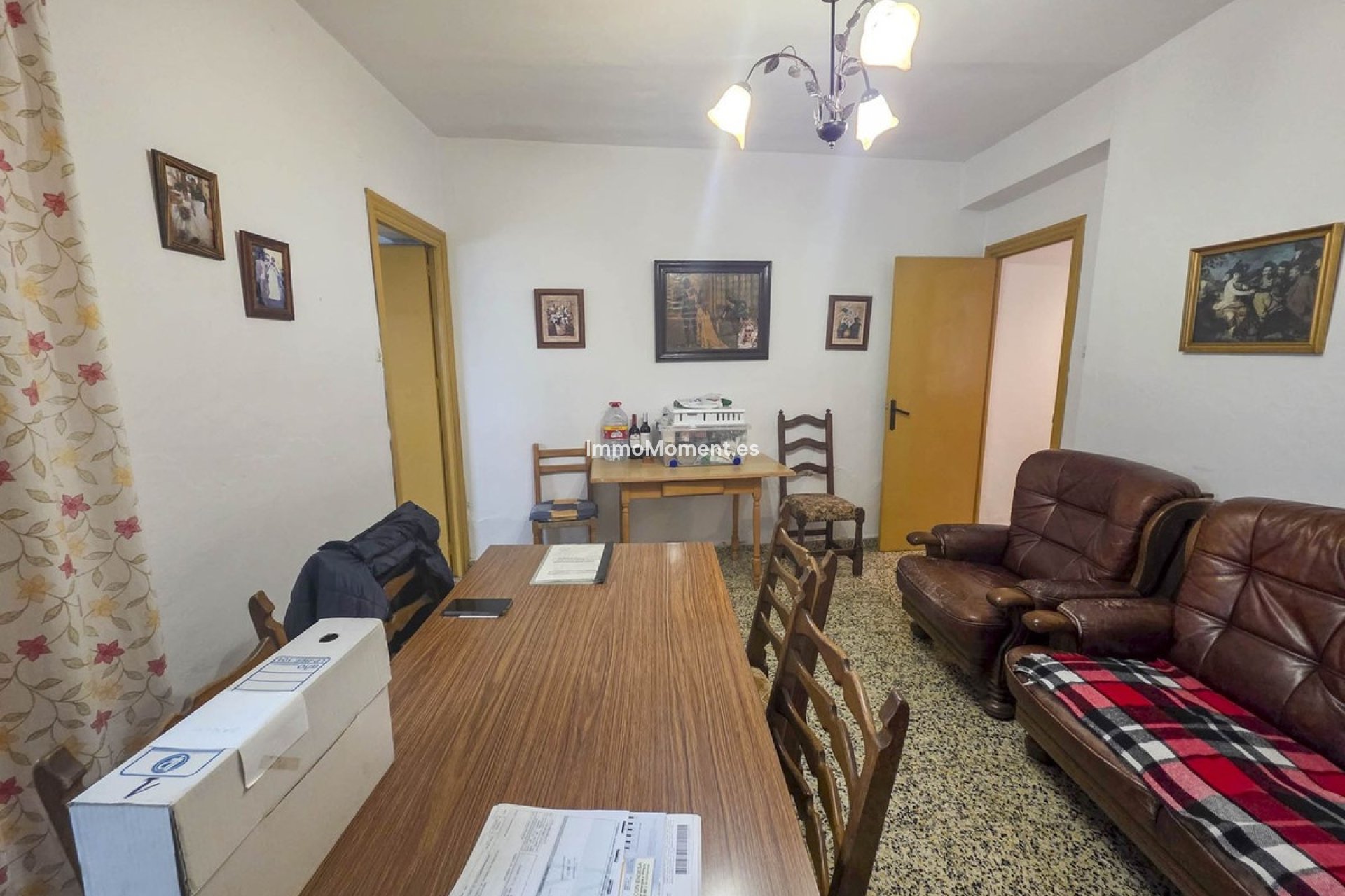 Bestaande woning - Geschakelde woning - Estepona  - Estepona Centro