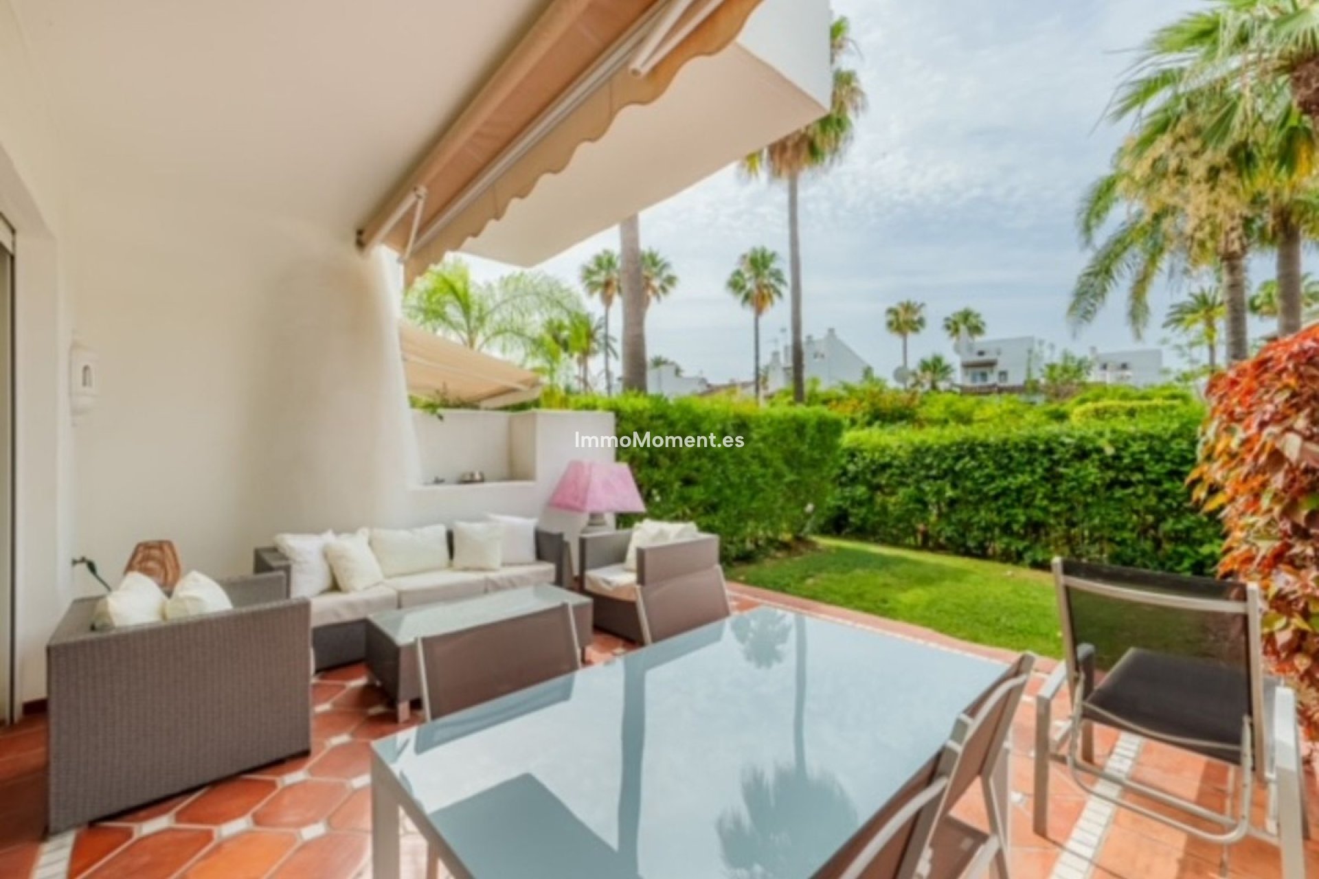 Bestaande woning - Geschakelde woning - Estepona  - Estepona Centro