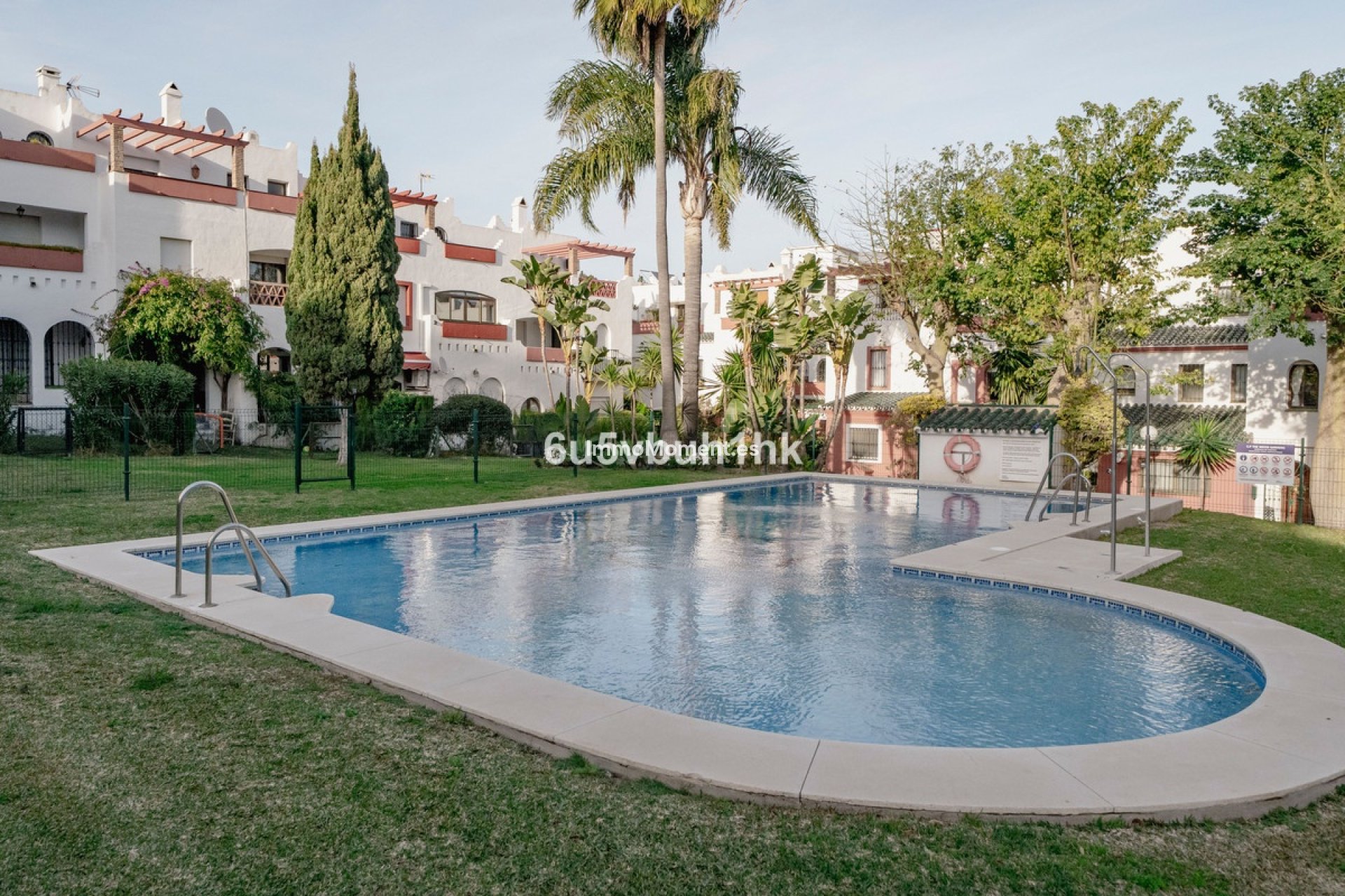 Bestaande woning - Geschakelde woning - Estepona  - Estepona Centro
