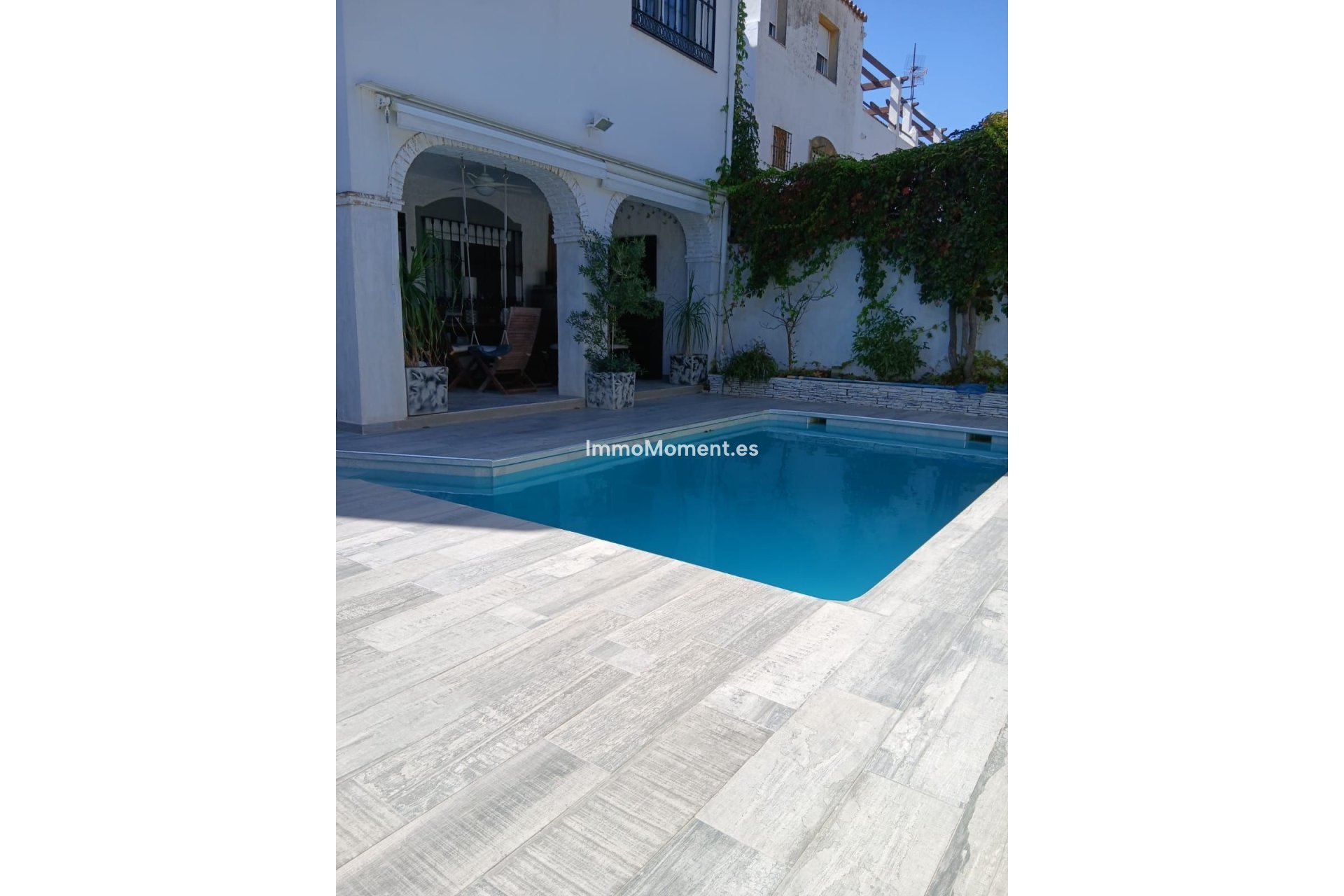 Bestaande woning - Geschakelde woning - Estepona  - Estepona Centro