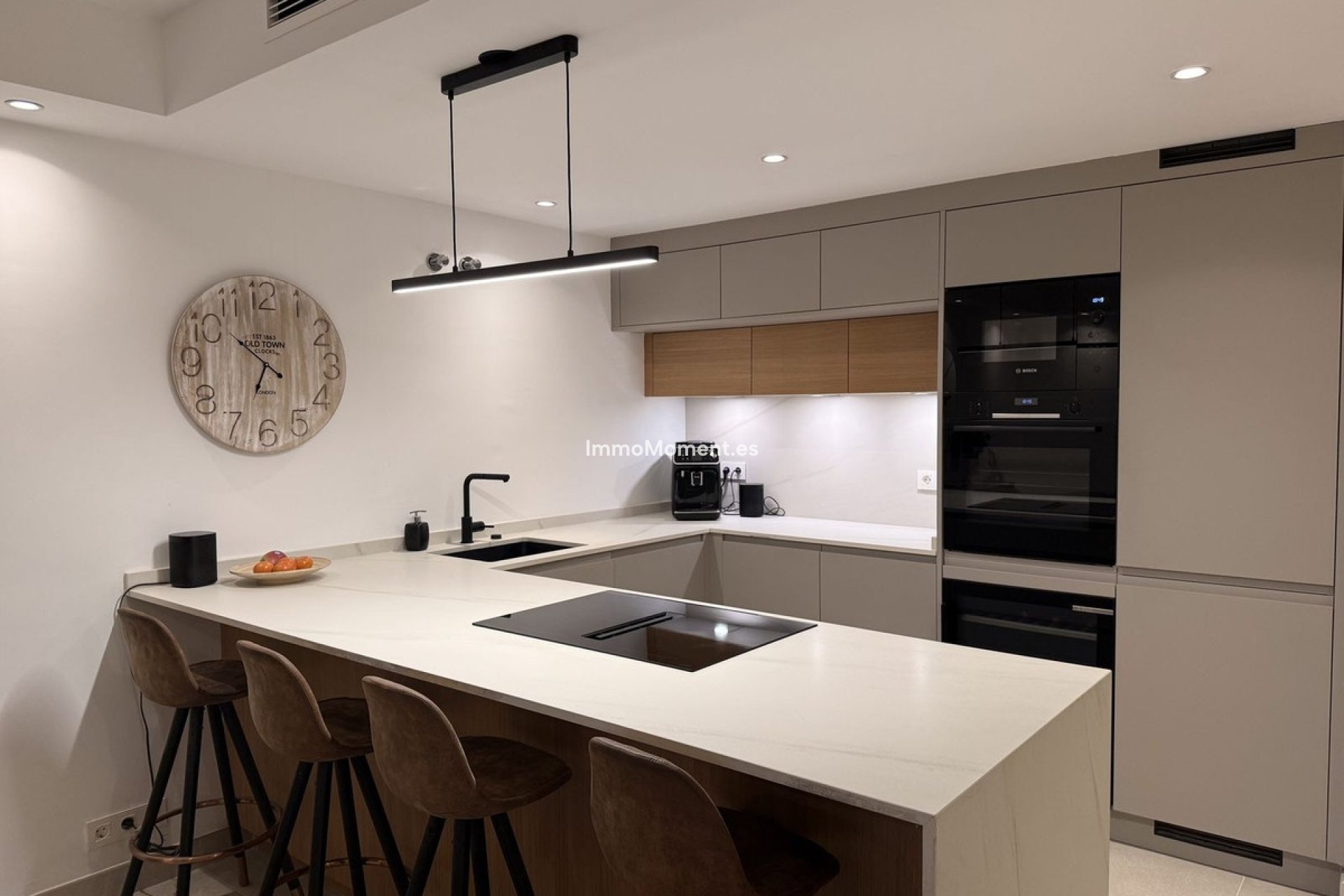 Bestaande woning - Geschakelde woning - Estepona  - Estepona Centro