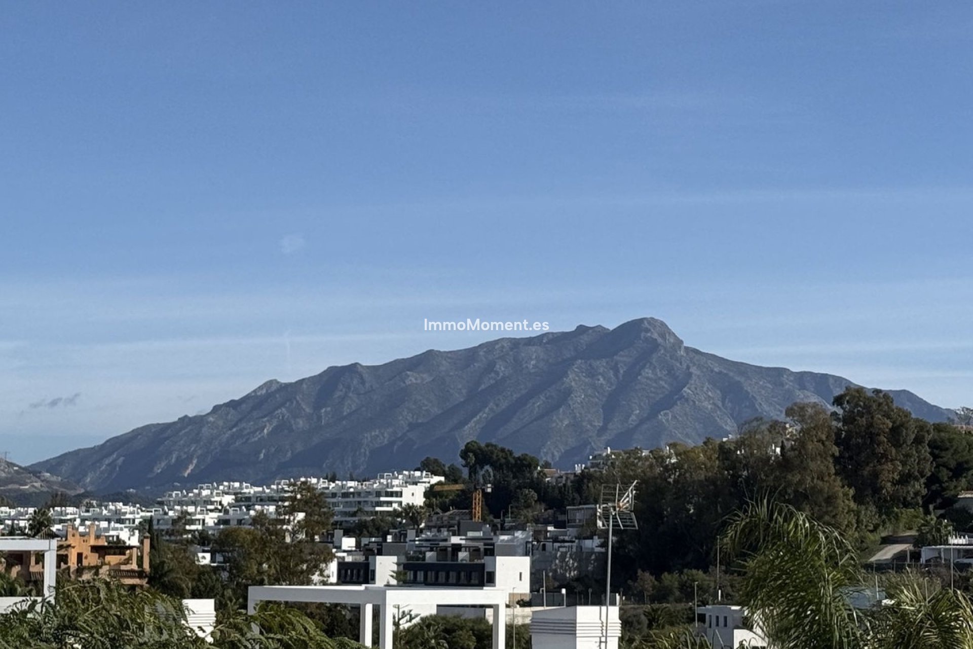 Bestaande woning - Geschakelde woning - Estepona  - Estepona Centro