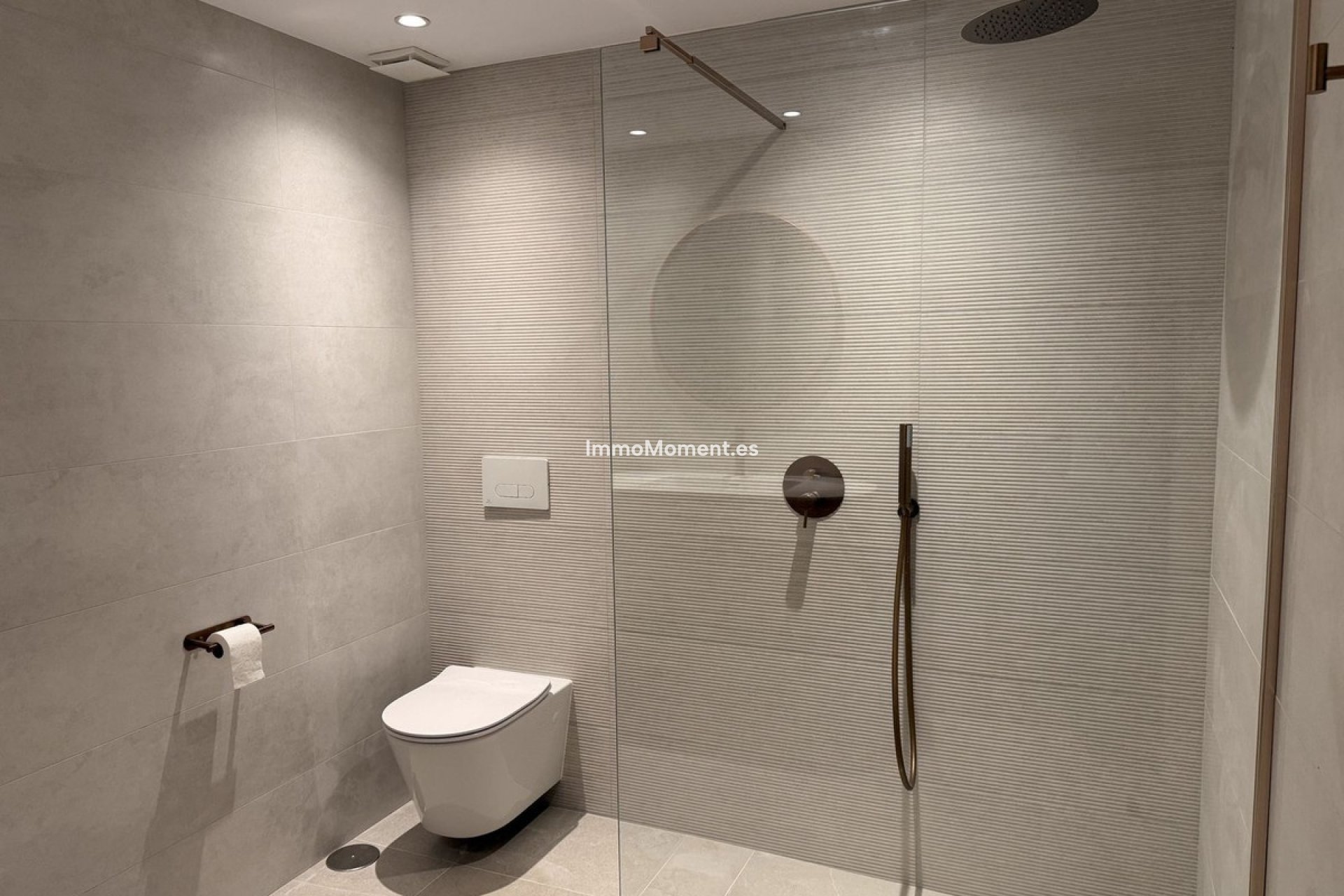 Bestaande woning - Geschakelde woning - Estepona  - Estepona Centro