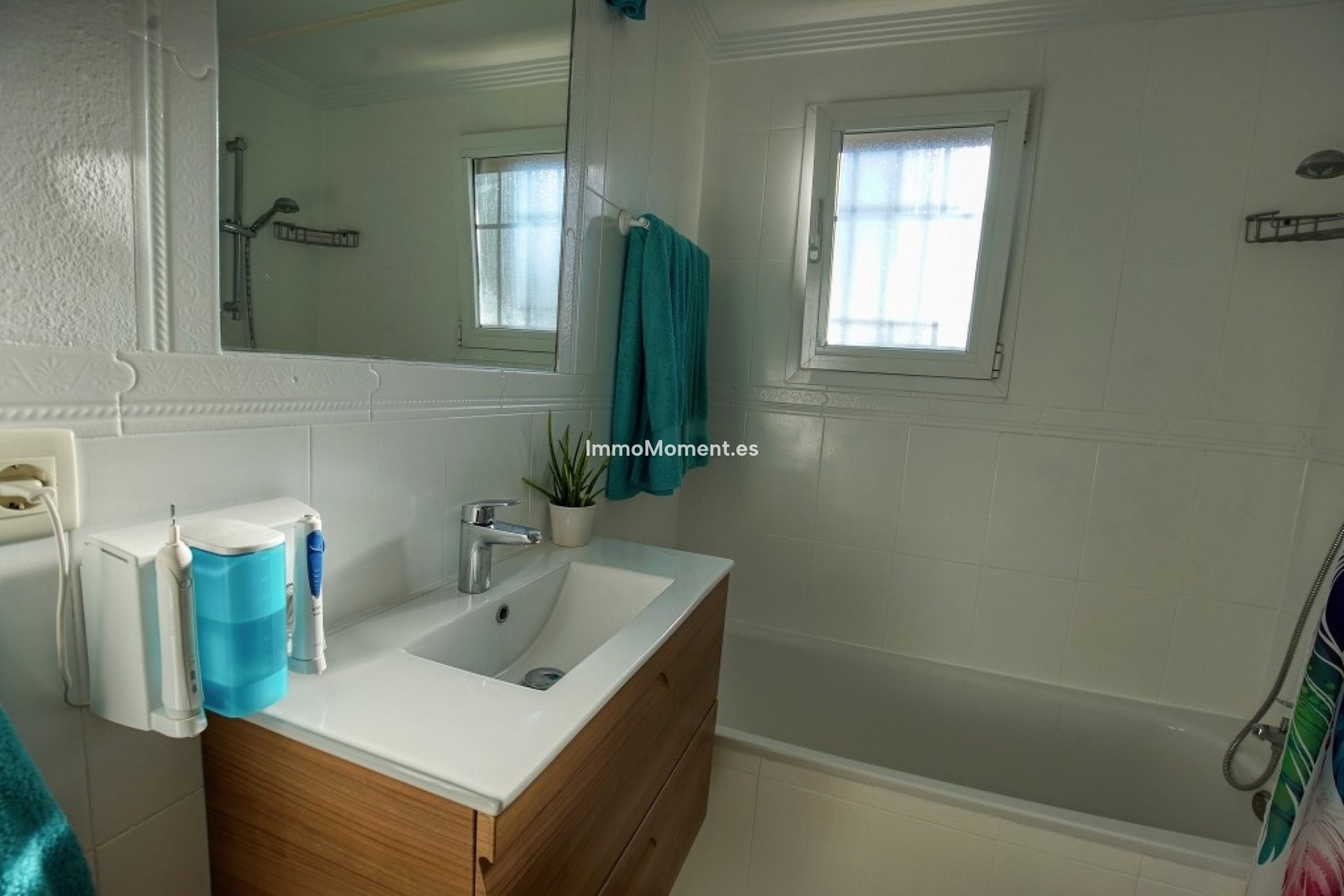 Bestaande woning - Geschakelde woning - Estepona  - Estepona Centro