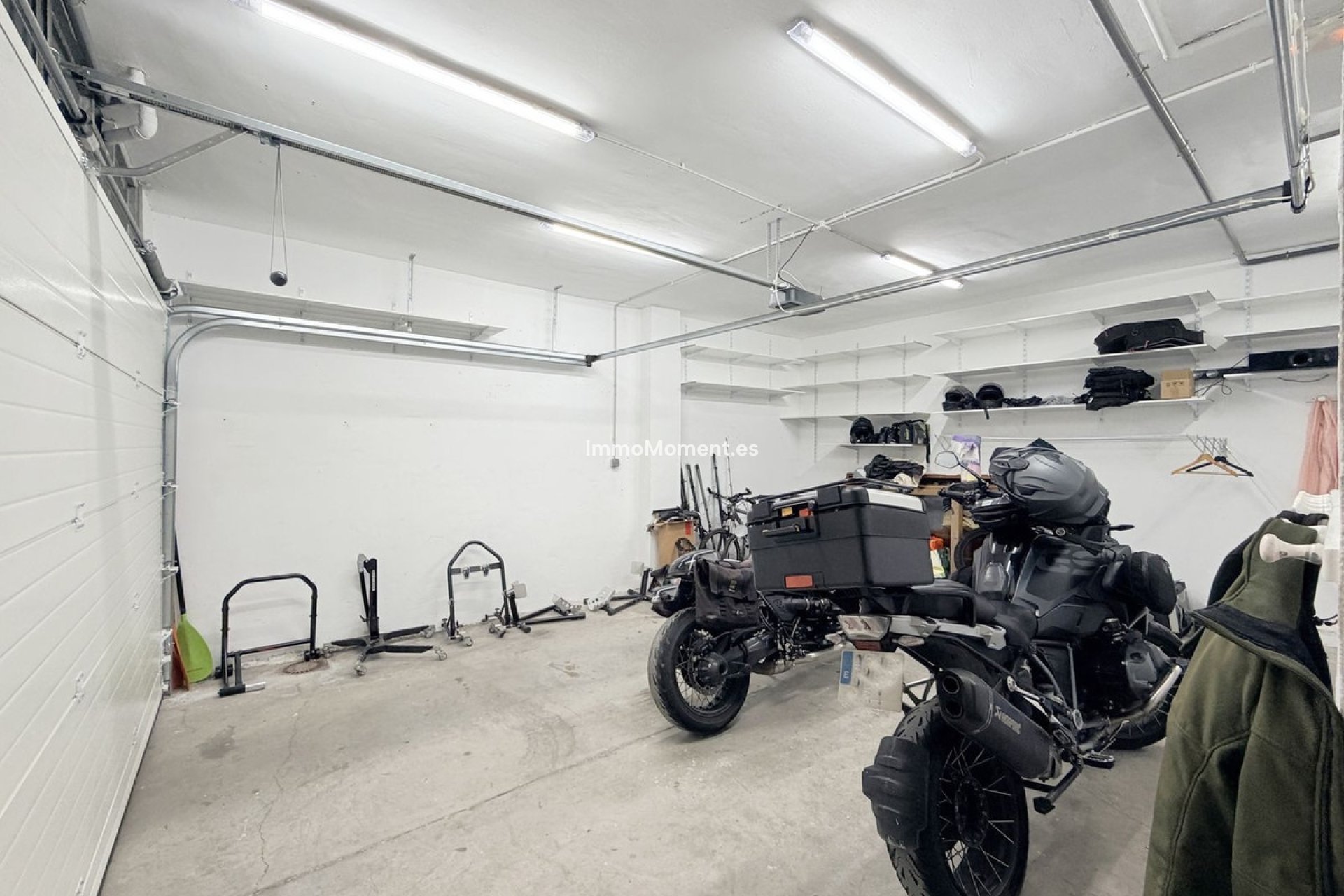 Bestaande woning - Geschakelde woning - Estepona  - Estepona Centro