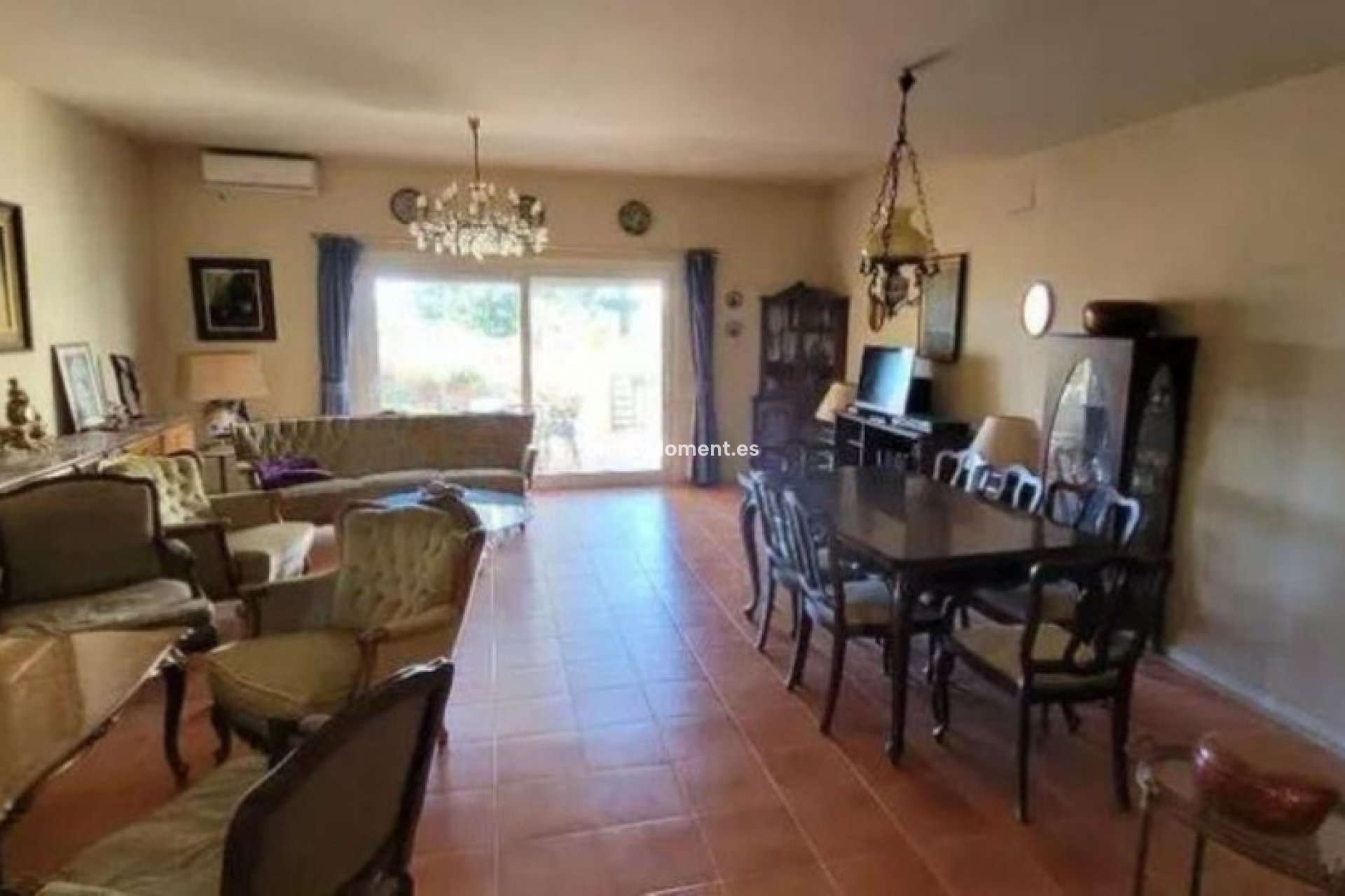 Bestaande woning - Geschakelde woning - Estepona  - Estepona Centro