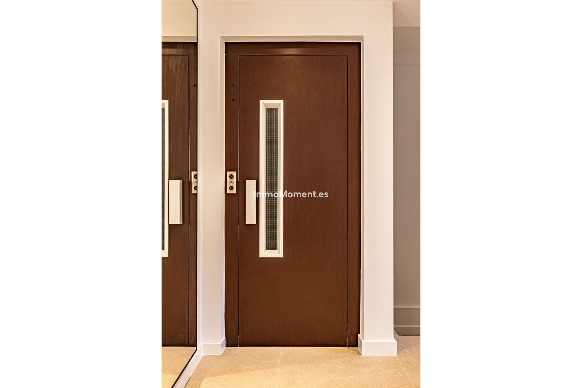 Bestaande woning - Geschakelde woning - Estepona  - Estepona Centro