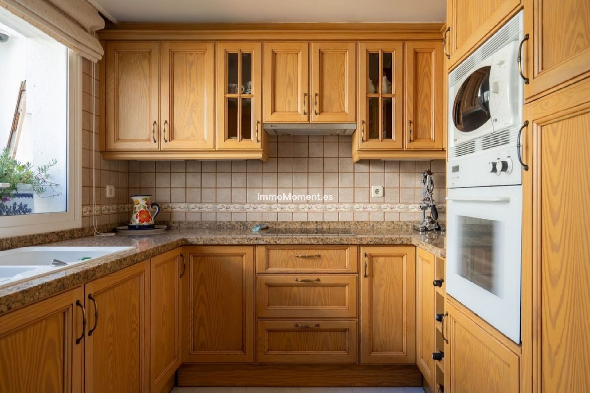 Bestaande woning - Geschakelde woning - Estepona  - New Golden Mile