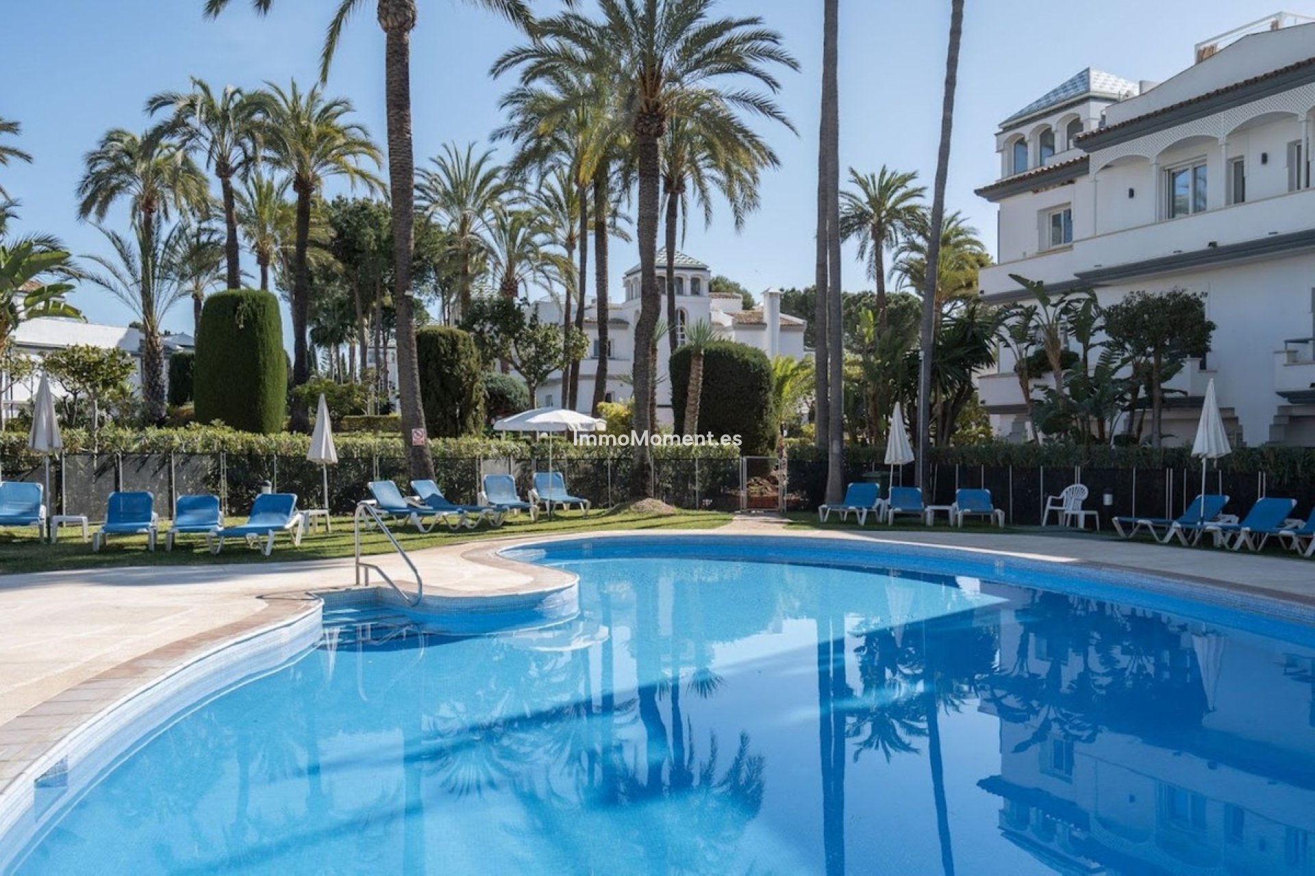 Bestaande woning - Geschakelde woning - Estepona  - New Golden Mile