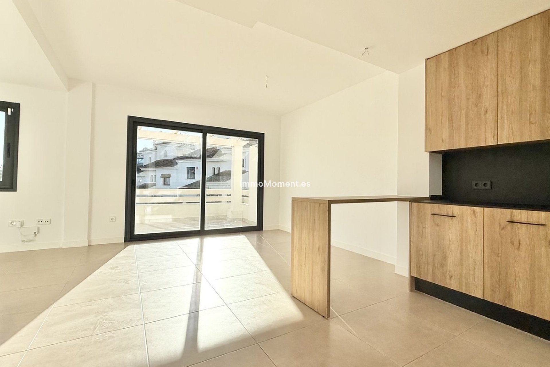Bestaande woning - Geschakelde woning - Estepona  - New Golden Mile