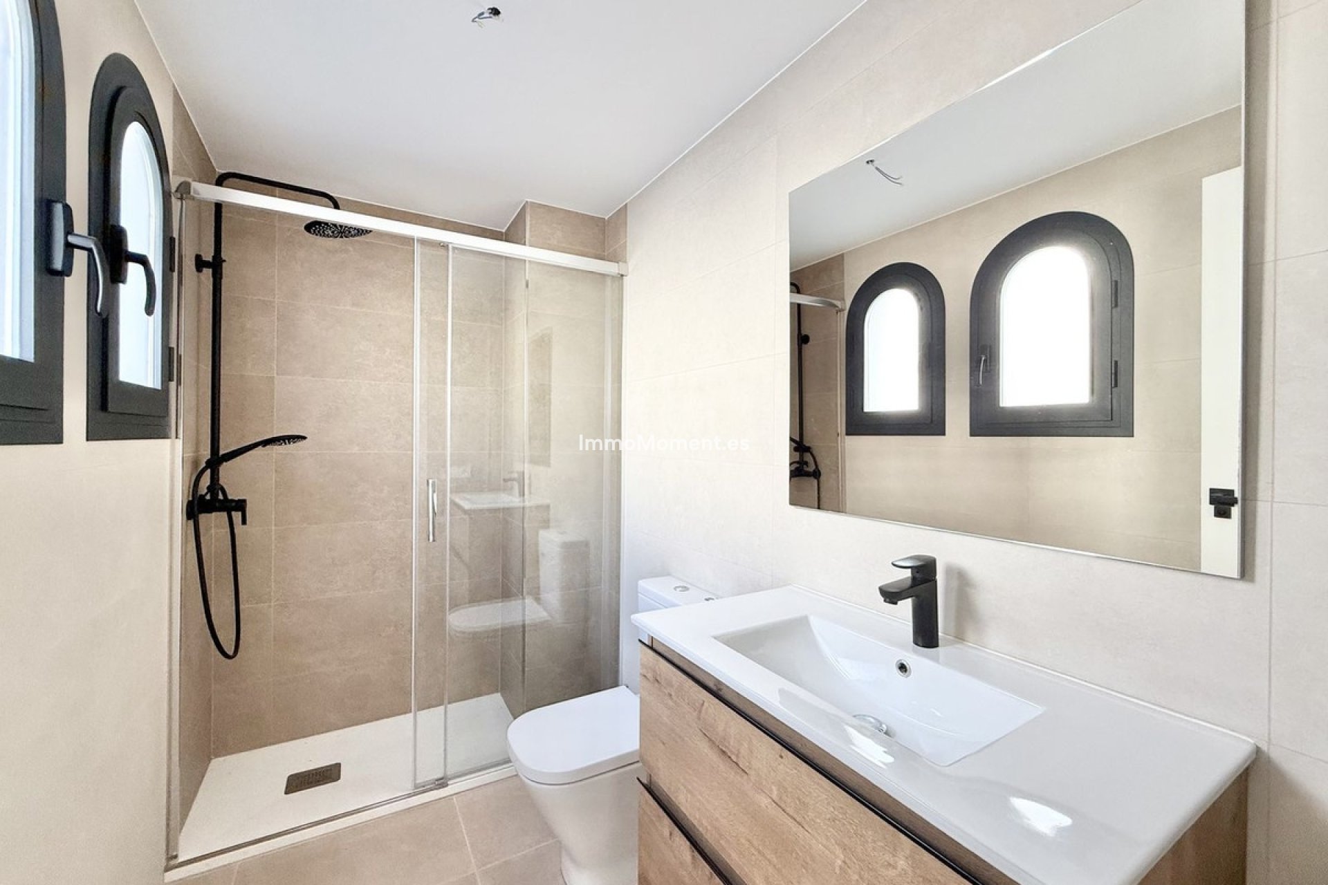 Bestaande woning - Geschakelde woning - Estepona  - New Golden Mile